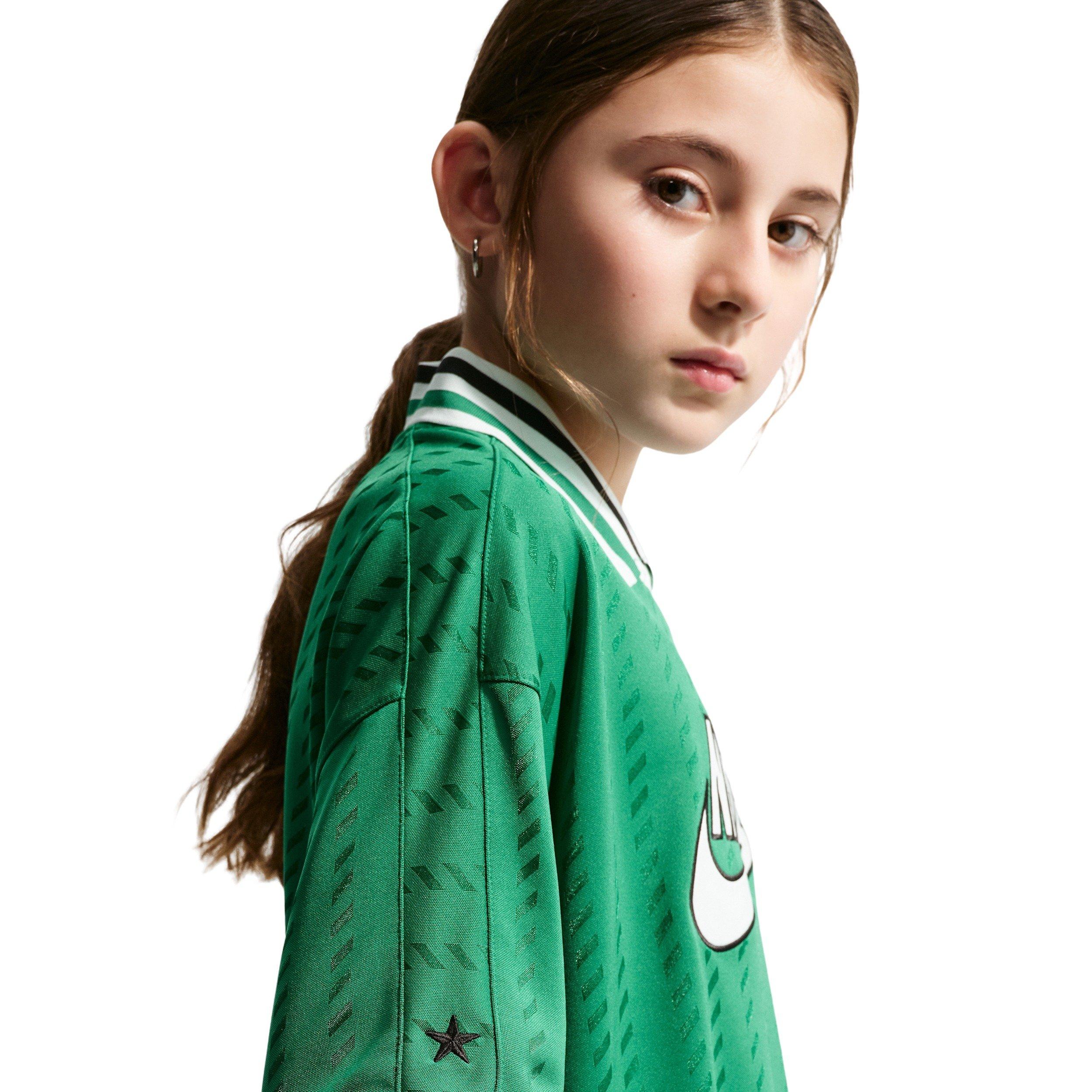 Nike Big Kids' Sportswear Short Sleeve Jersey - Green - GREEN Thumbnail View 4