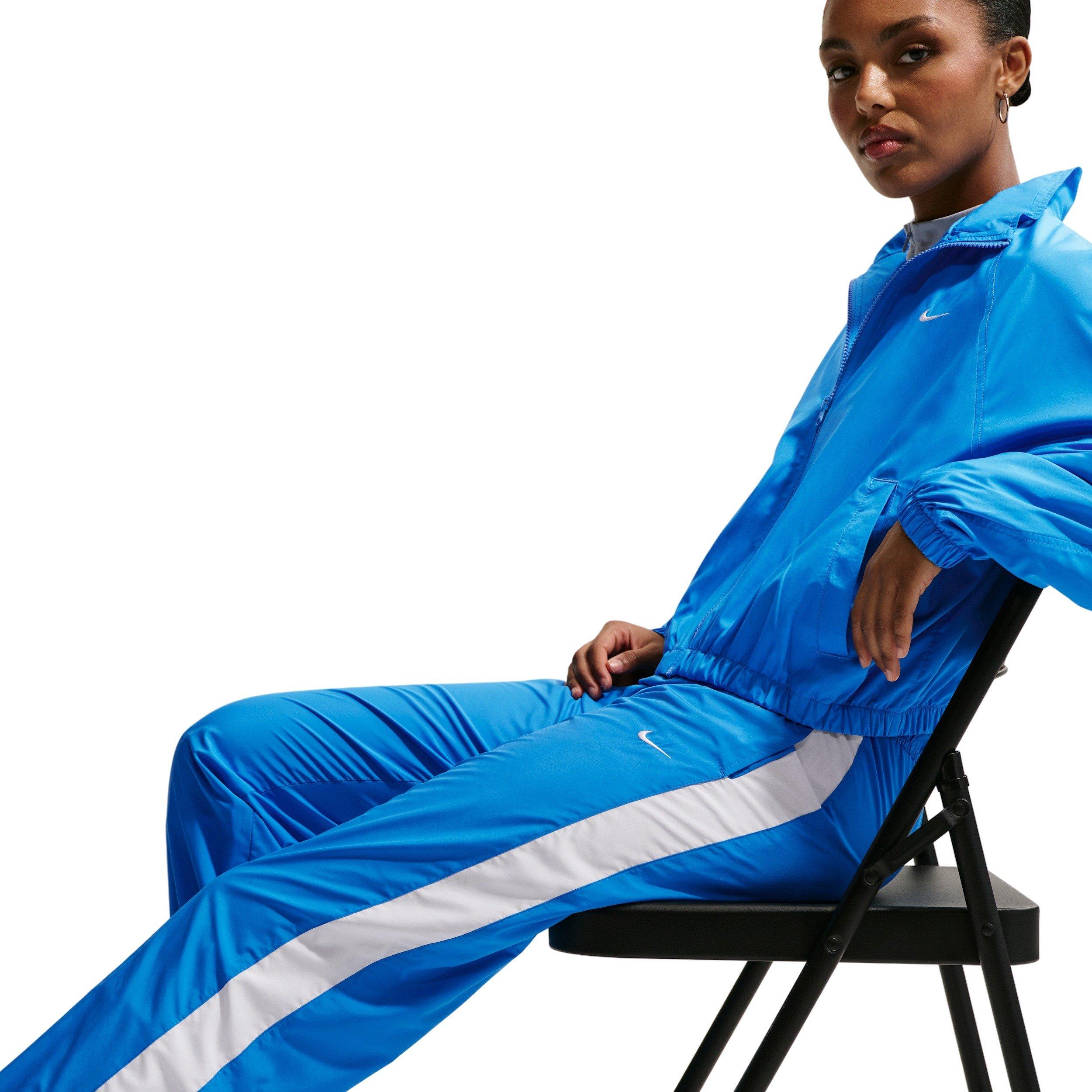 Nike Women's Sportswear Classic Woven UV Protection Mid-Rise Loose Joggers - Lt Blue/White - LT BLUE/WHITE Thumbnail View 5