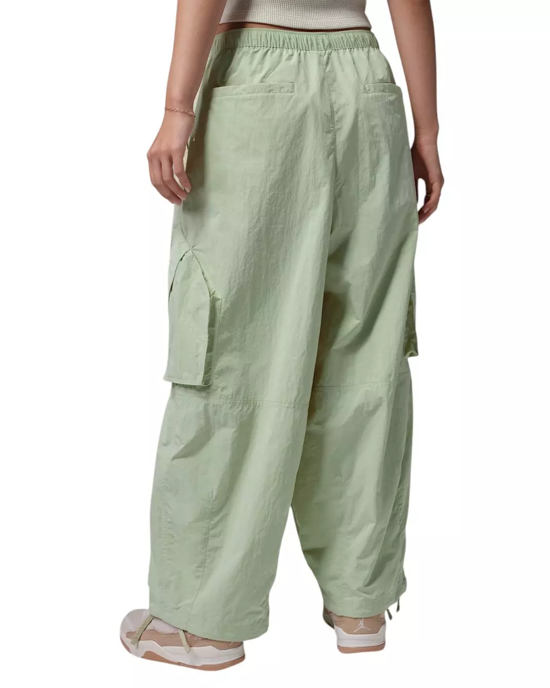 Jordan Women's Flight Chicago Adjustable Hem Parachute Pants - OLIVE