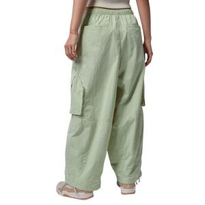 Jordan Women's Flight Chicago Adjustable Hem Parachute Pants - OLIVE