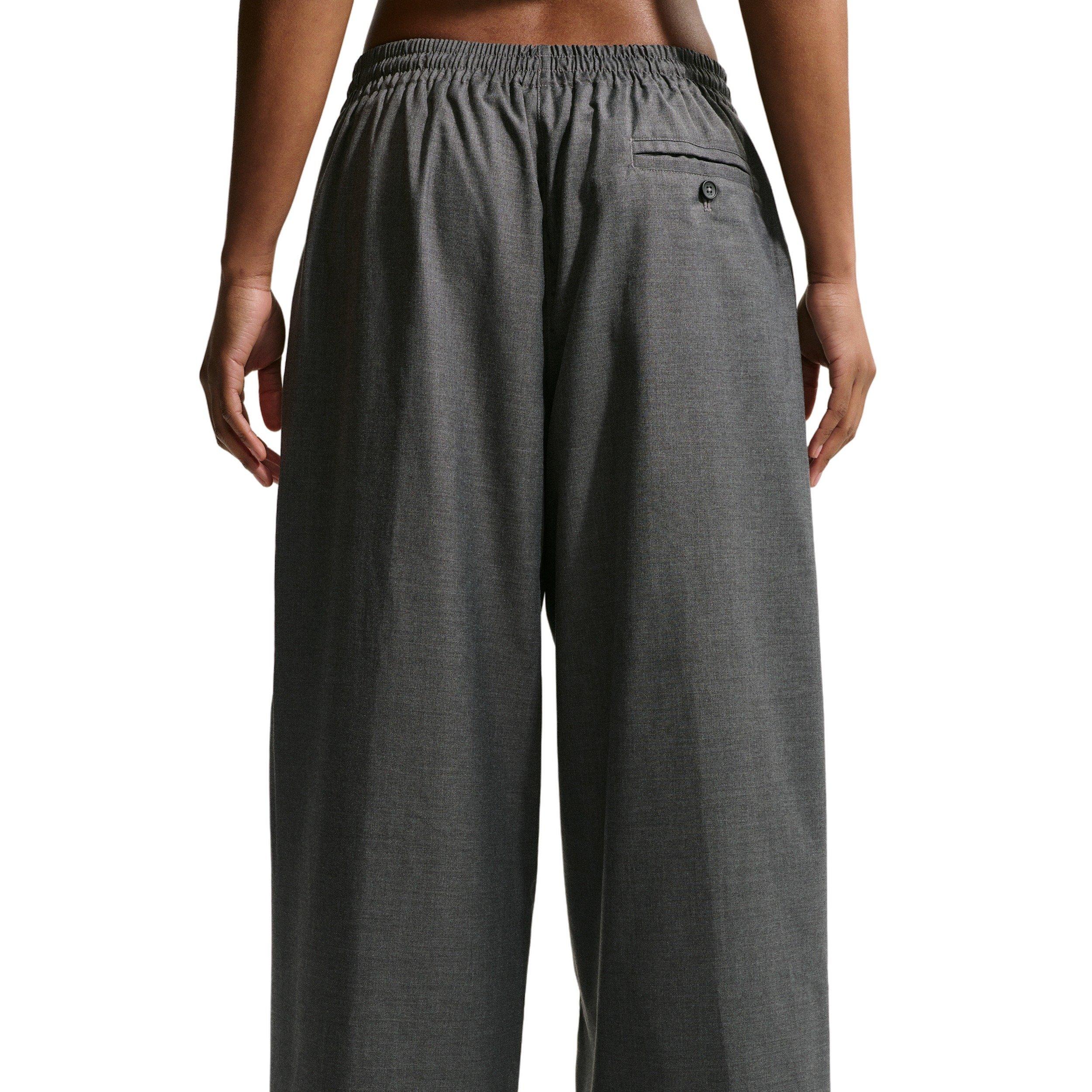 Nike Women's Sportswear Oversized Mid-Rise Woven Pants - BLACK Thumbnail View 4