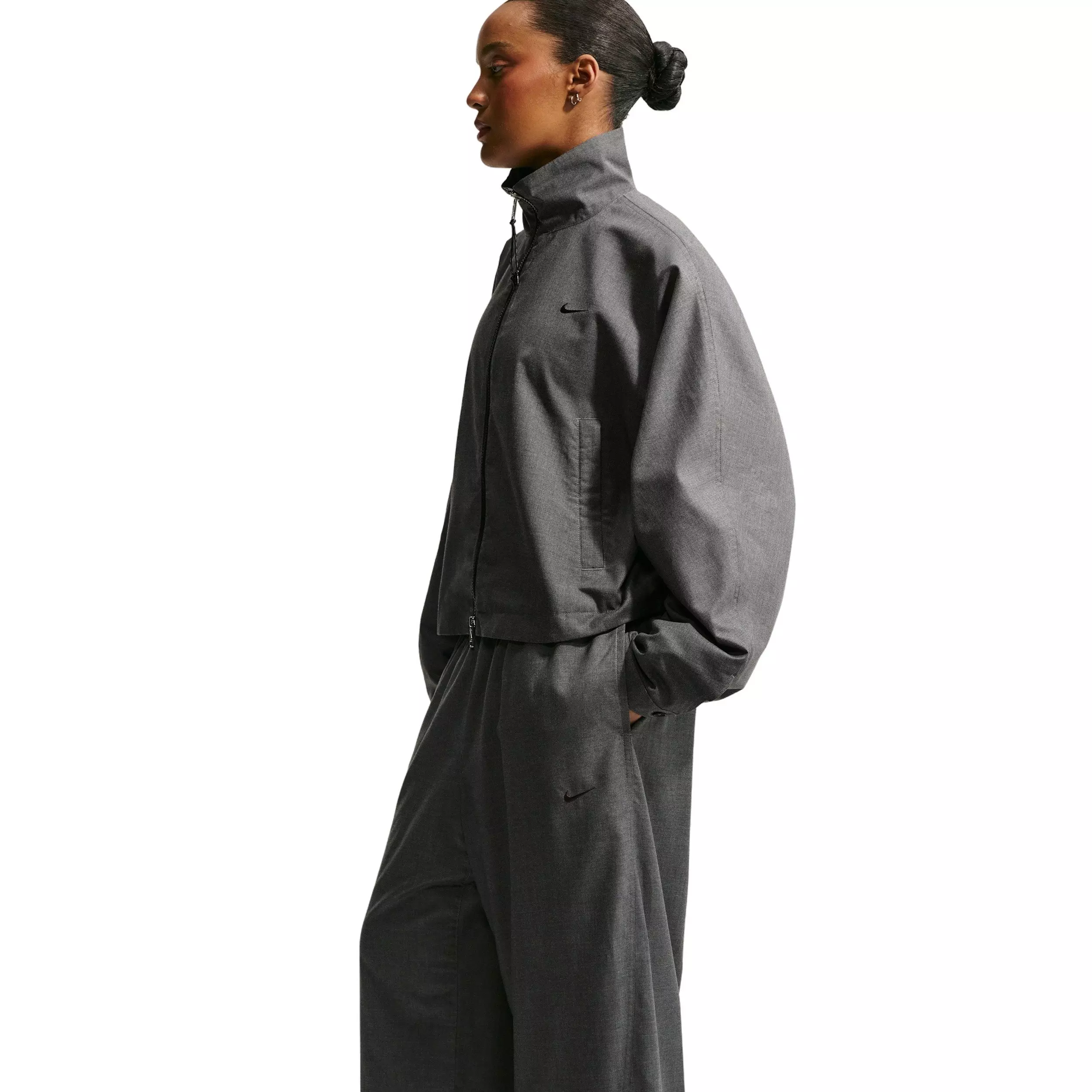 Nike Women's Sportswear Oversized Mid-Rise Woven Pants - BLACK