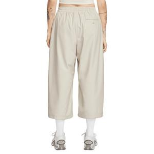 Nike Women's Sportswear Oversized Mid-Rise Woven Pants