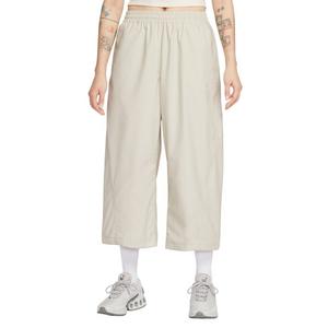 Nike Women's Sportswear Oversized Mid-Rise Woven Pants