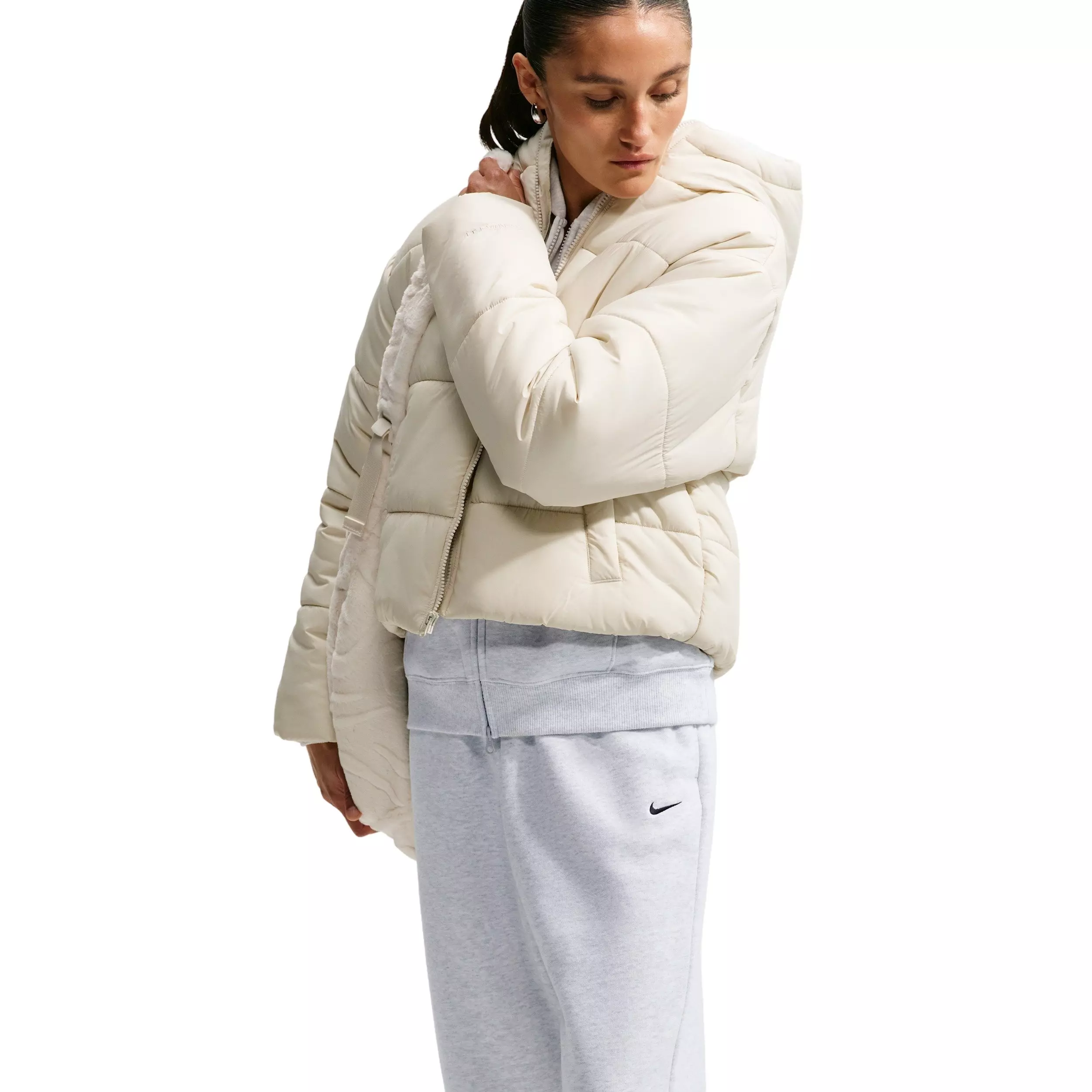Nike Women's Studio Fleece Med-Weight High-Rise Oversized Cuff Pants - BROWN/BLACK