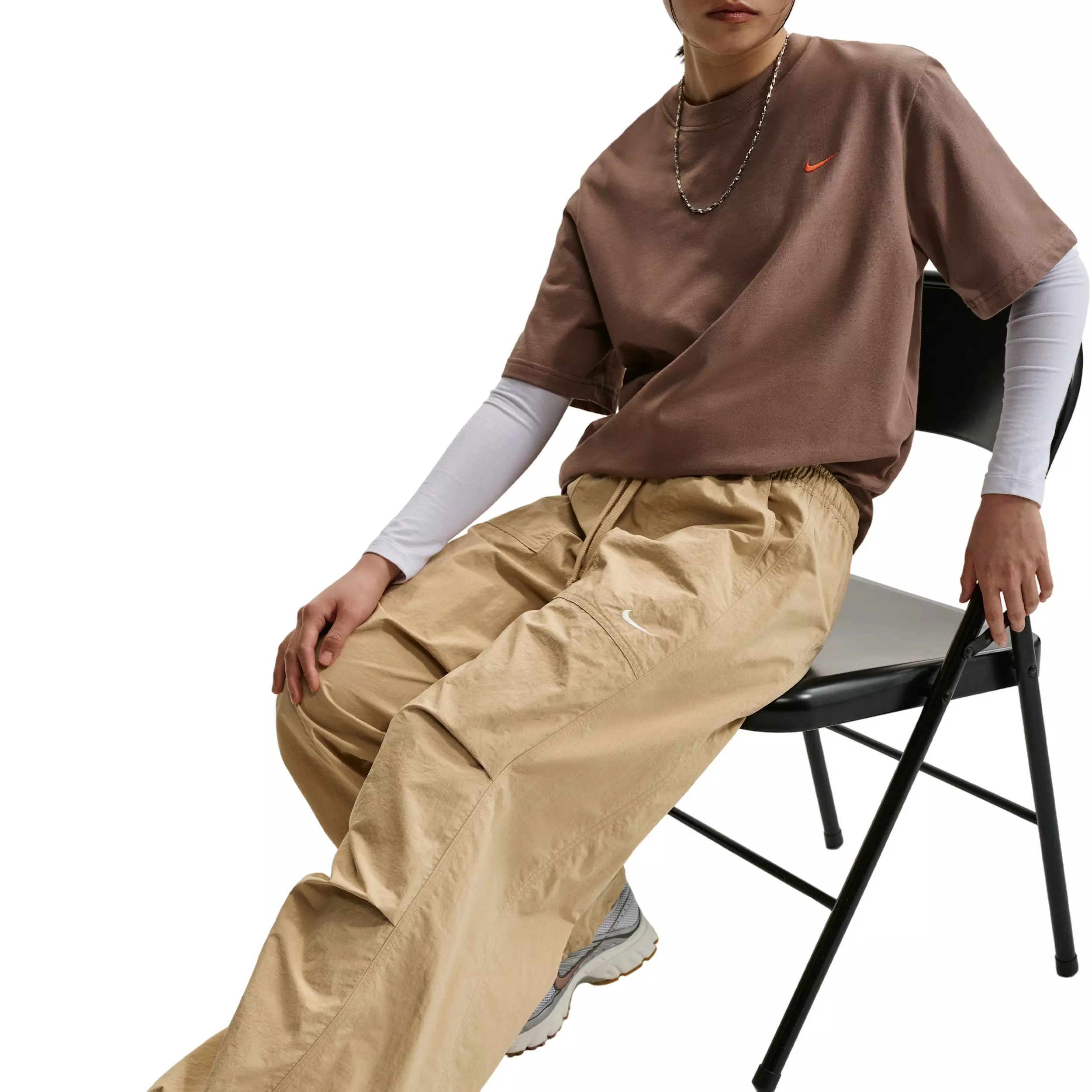 Nike Women's Sportswear Loose Mid-Rise Structured Pants - BEIGE