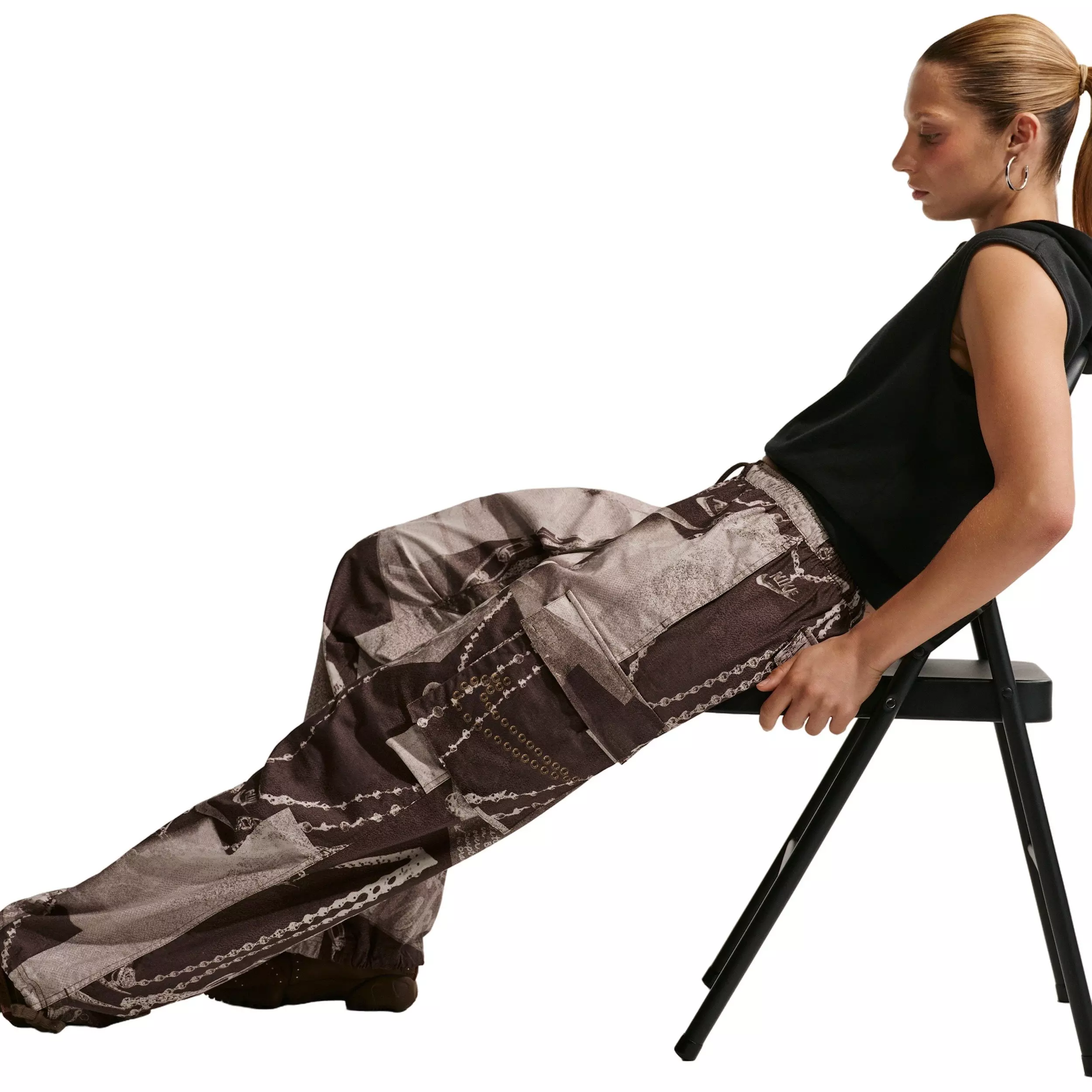 Nike Women's Sportswear Camo Cargo Dance Pants - DK HAZEL