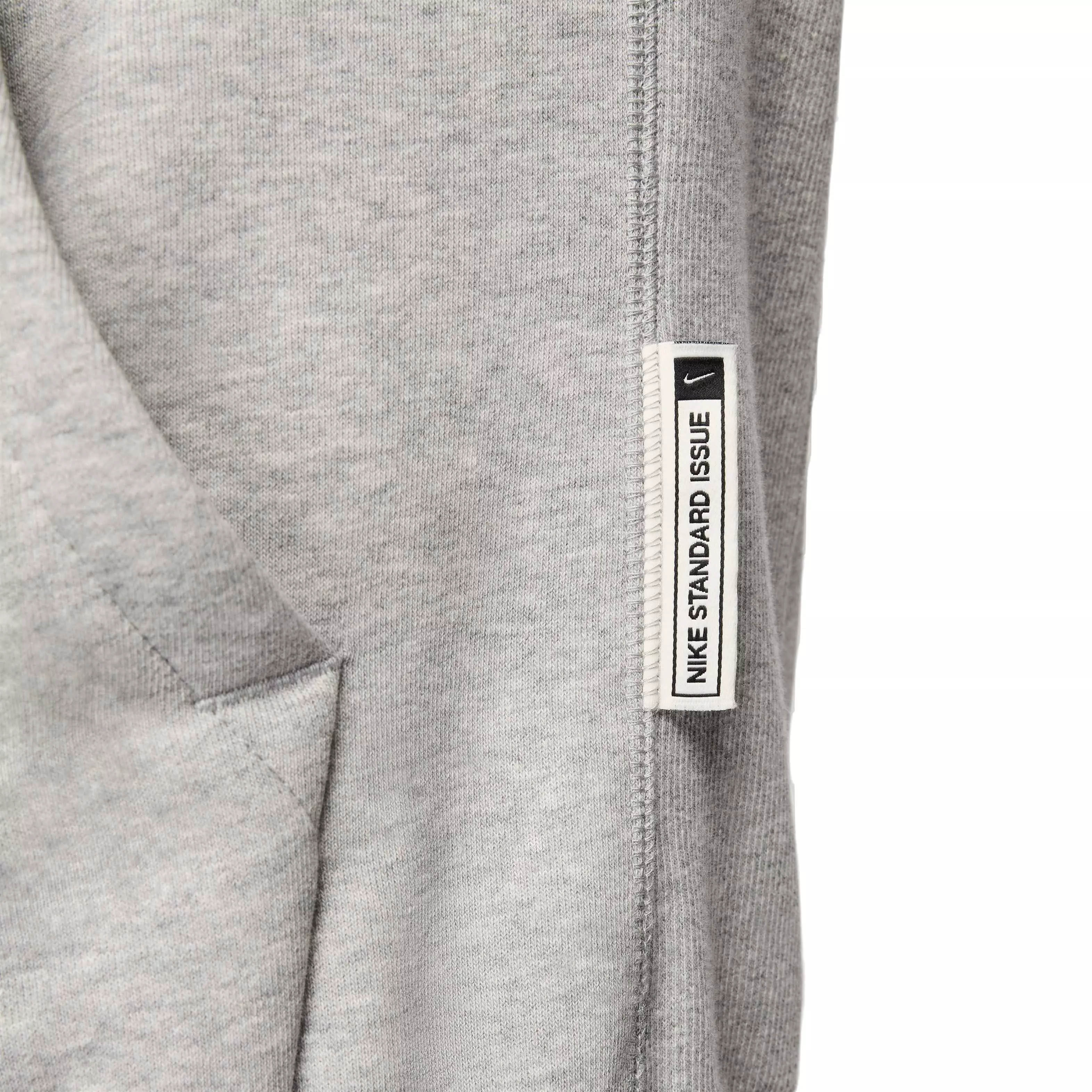 Nike Men's Standard Issue Dri-FIT Pullover Basketball Hoodie - DK GREY