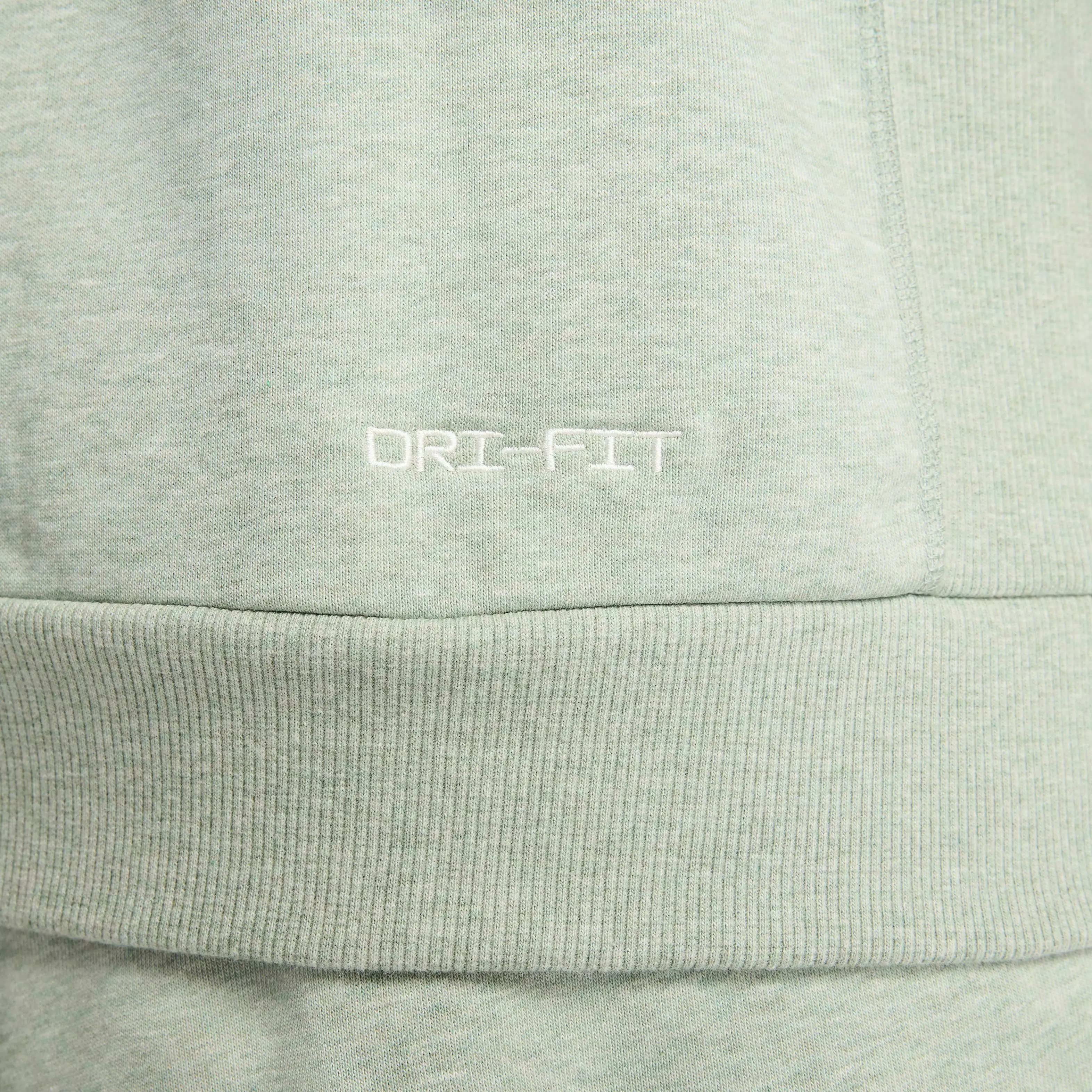 Nike Men's Standard Issue Dri-FIT Pullover Basketball Hoodie - GREEN