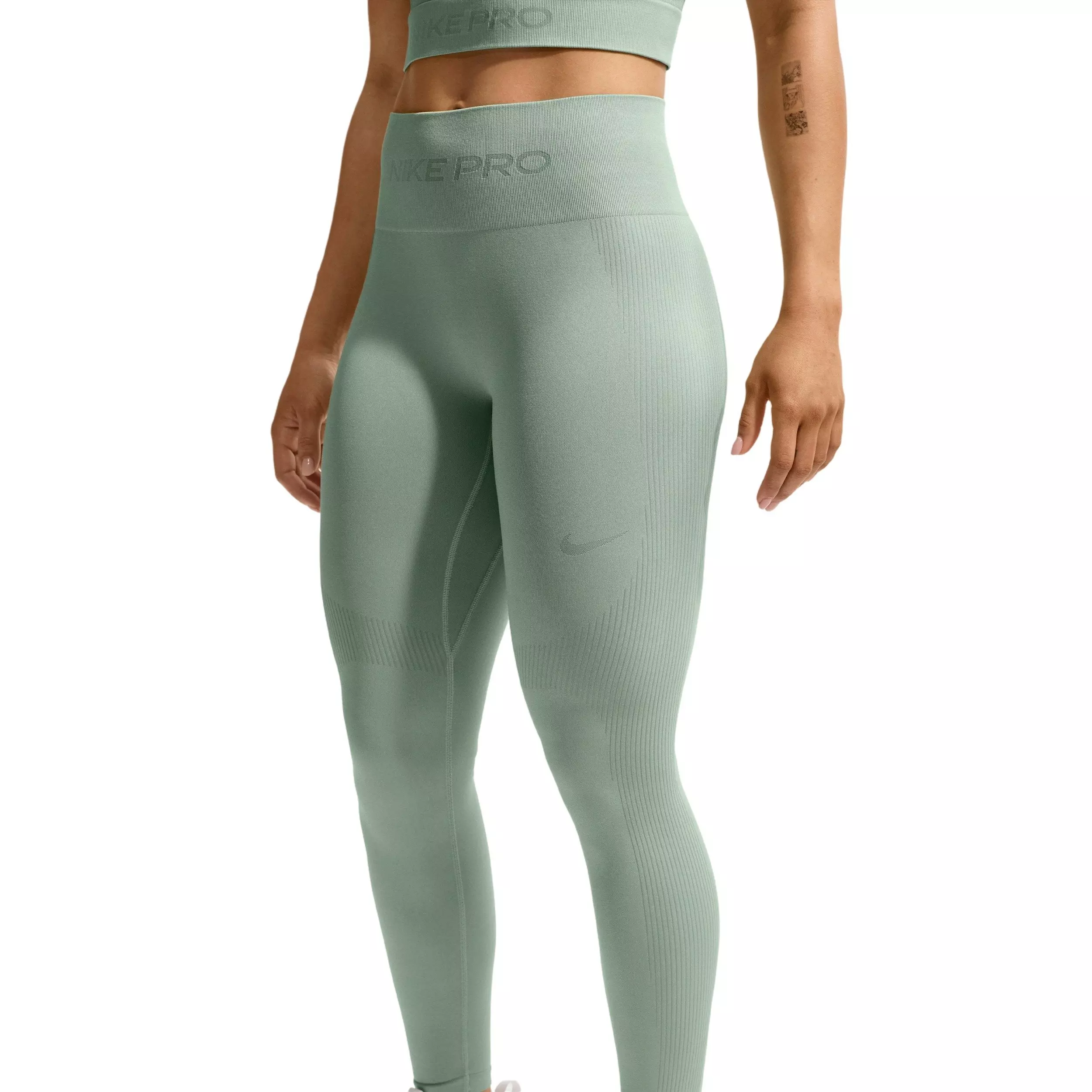 Nike Women's Pro Seamless High-Waisted 7/8 Leggings - Steam Green - STEAM GREEN