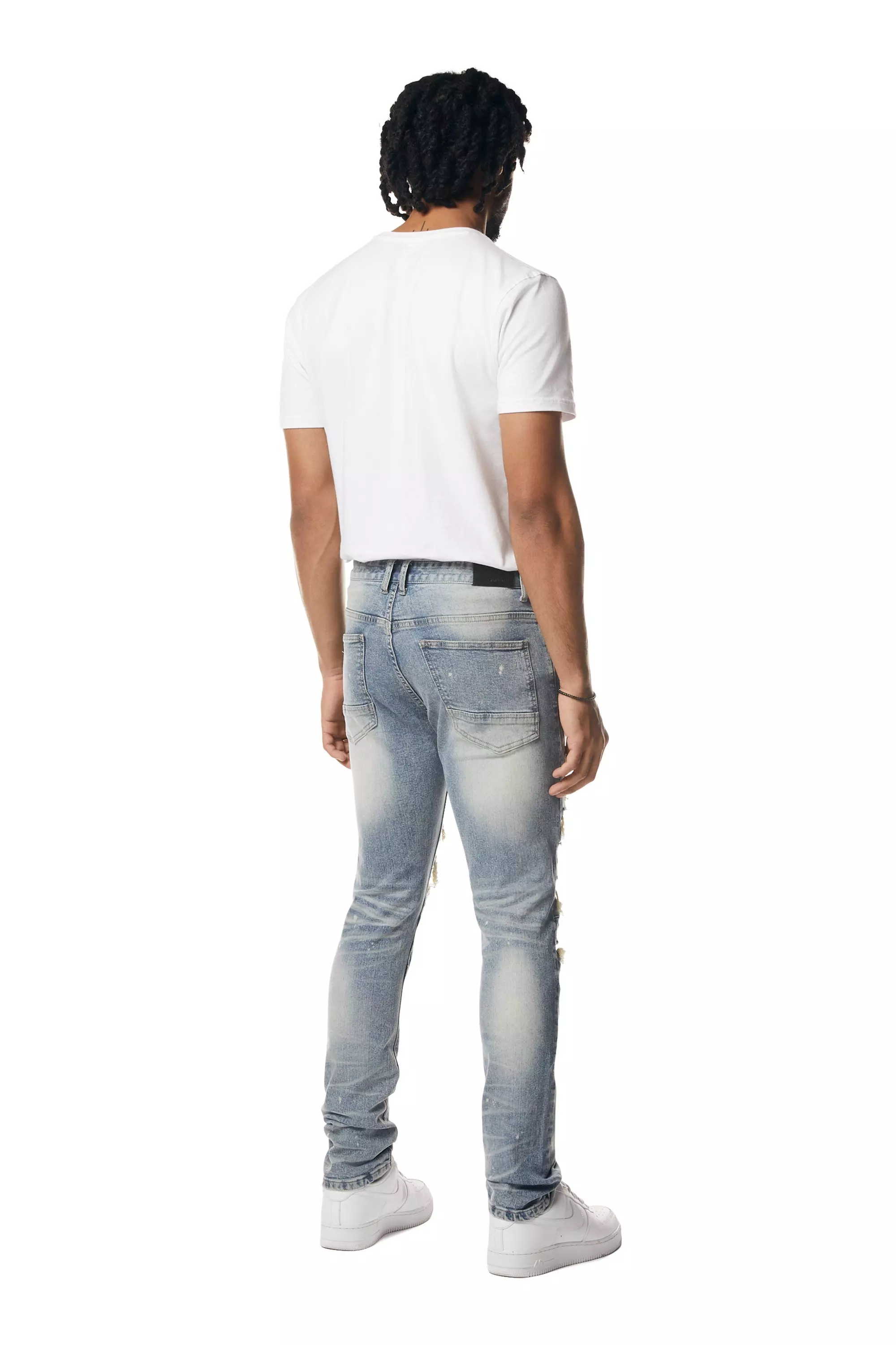 Smoke Rise Men's Blue Wash Slim Fit Seasonal Essentials Denim Jean - BLUE