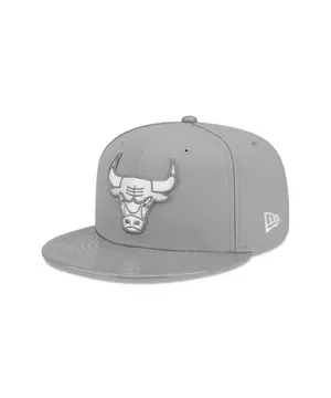 Cool Grey Snapback Chicago Bulls - Shop Mitchell & Ness Snapbacks