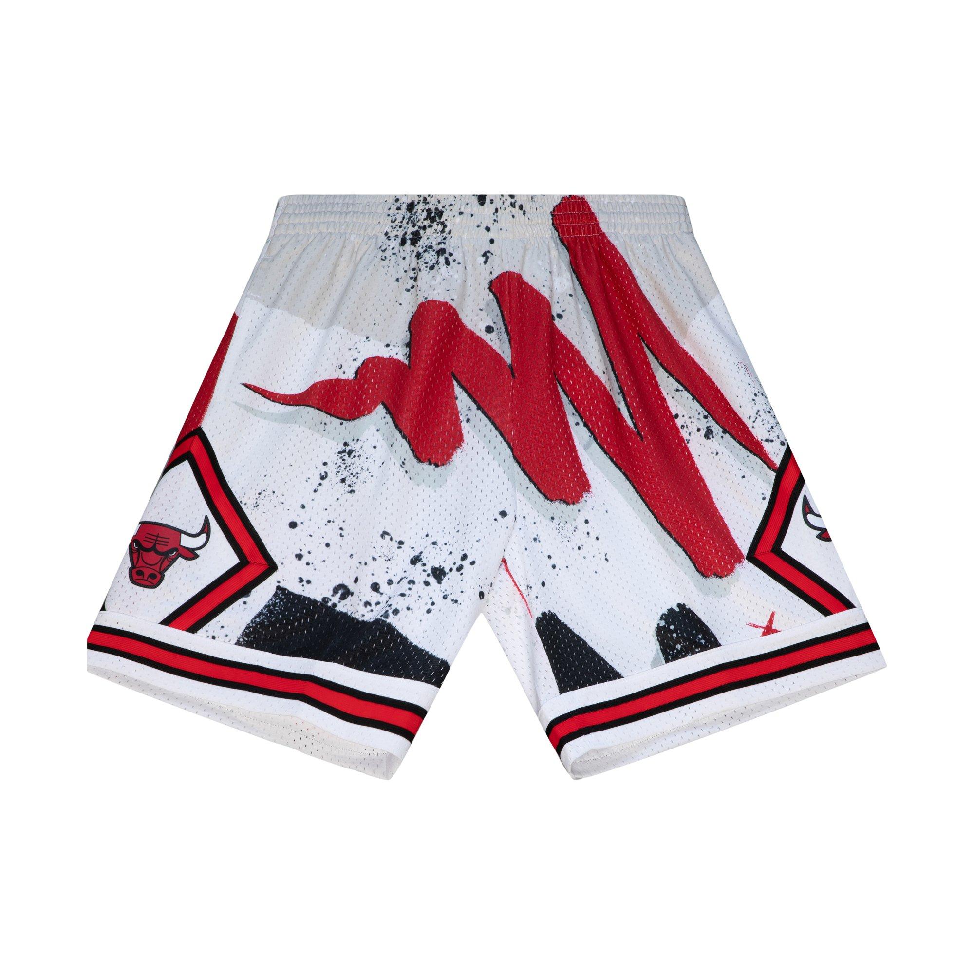 Mitchell & Ness Chicago Bulls Neon World Swingman Shorts M