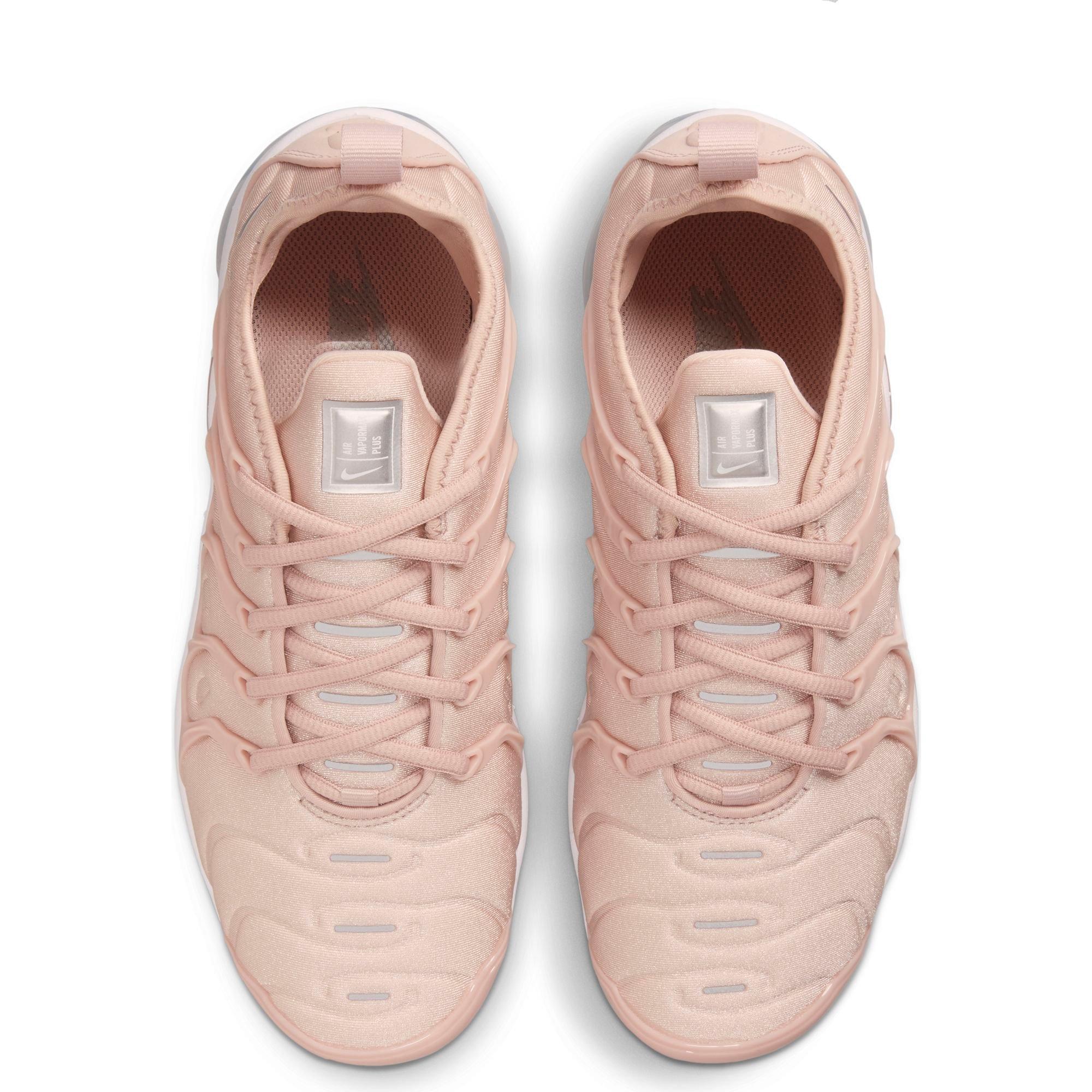 Nike Air VaporMax Plus Pink Oxford/Metallic Silver/White Women's Running  Shoe - Hibbett