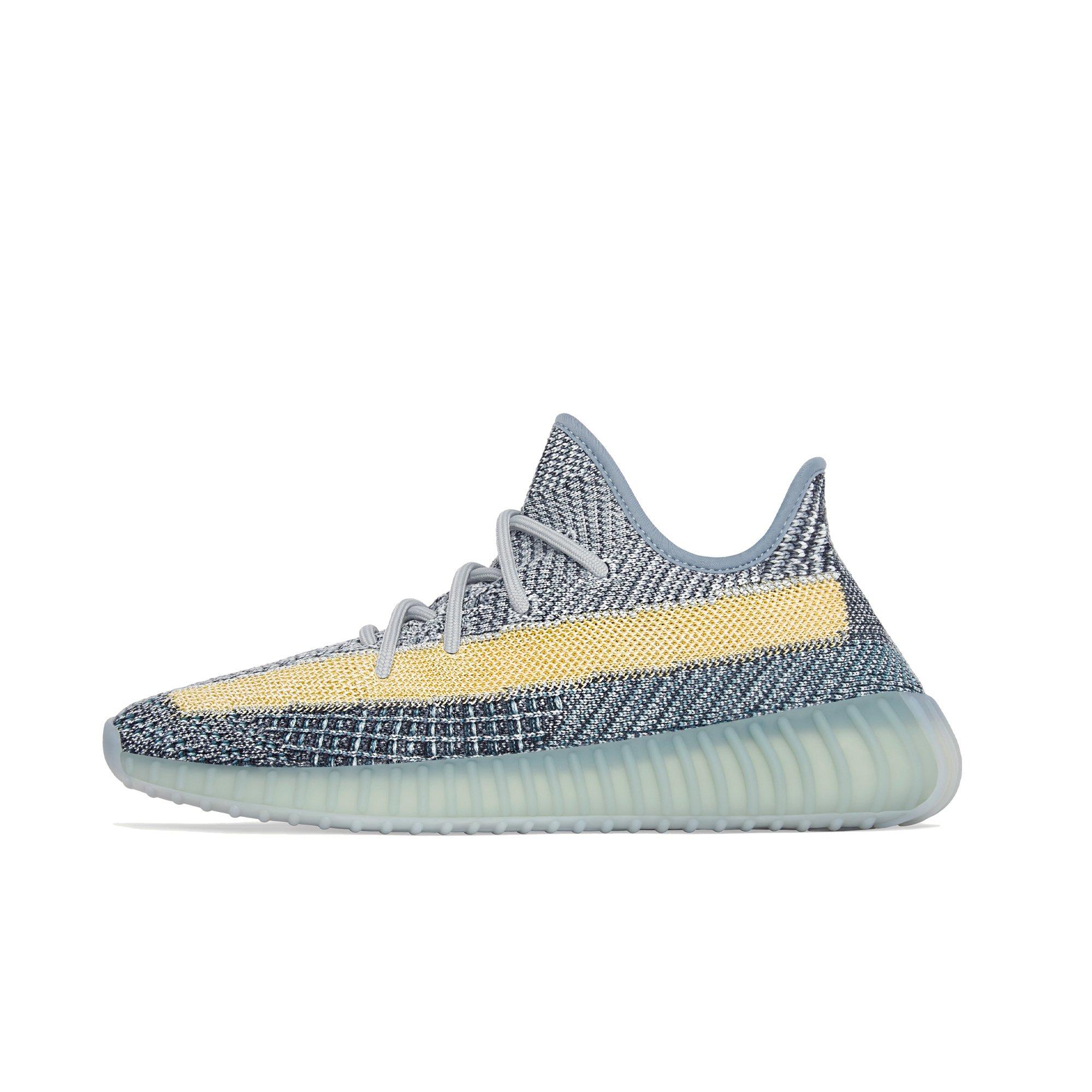 hibbett sports yeezy