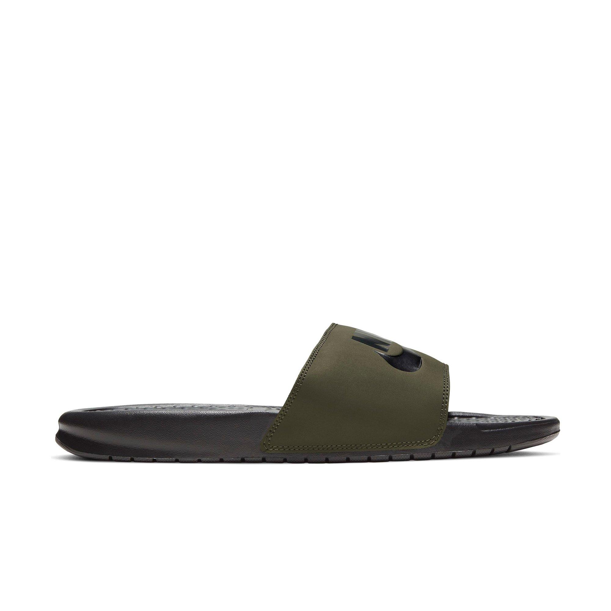 Nike benassi clearance olive