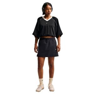 Nike Women's Sportswear Mid-Rise Mini Skirt