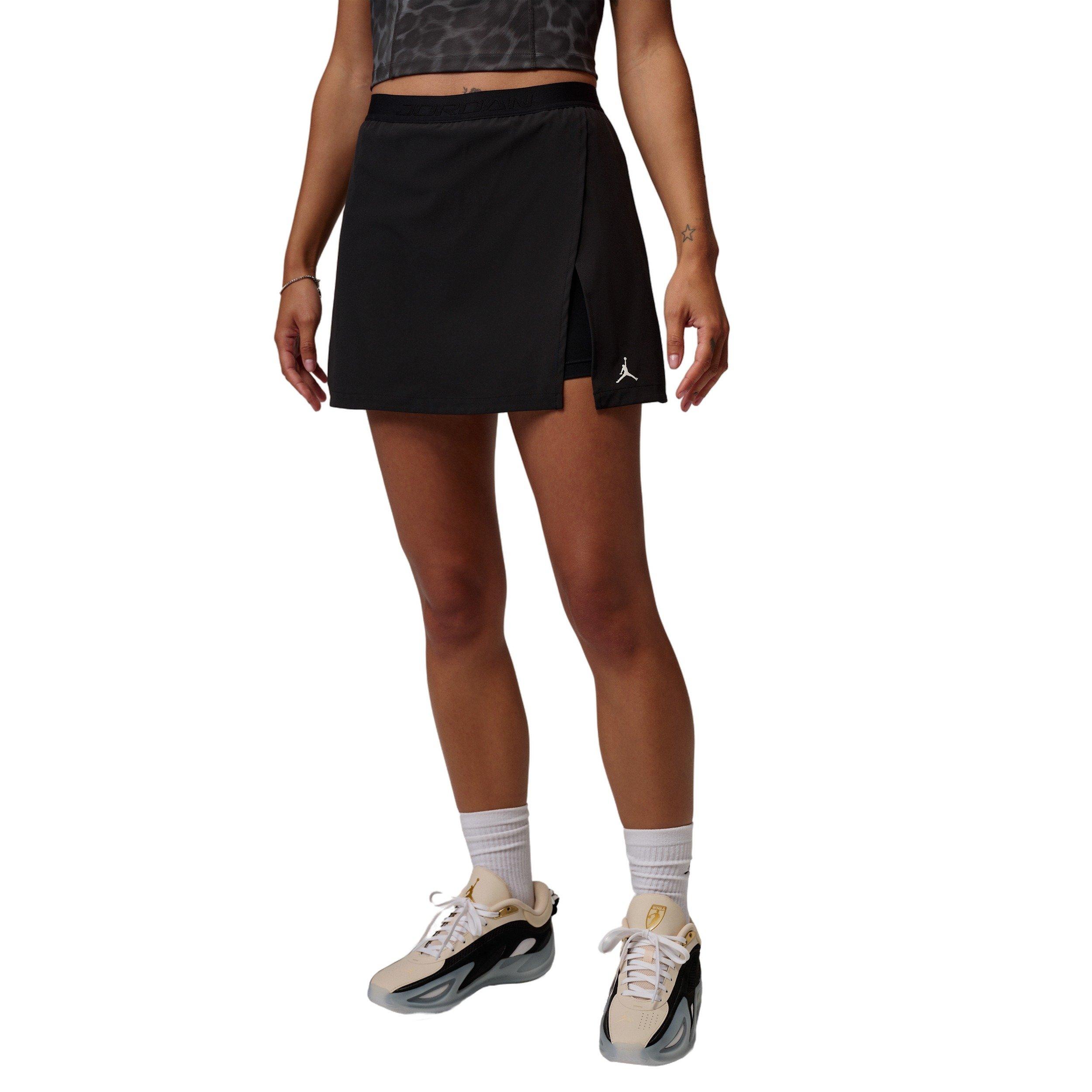 Jordan Women's Sport Essentials Dri-FIT Skirt - Black/White - BLACK/WHITE