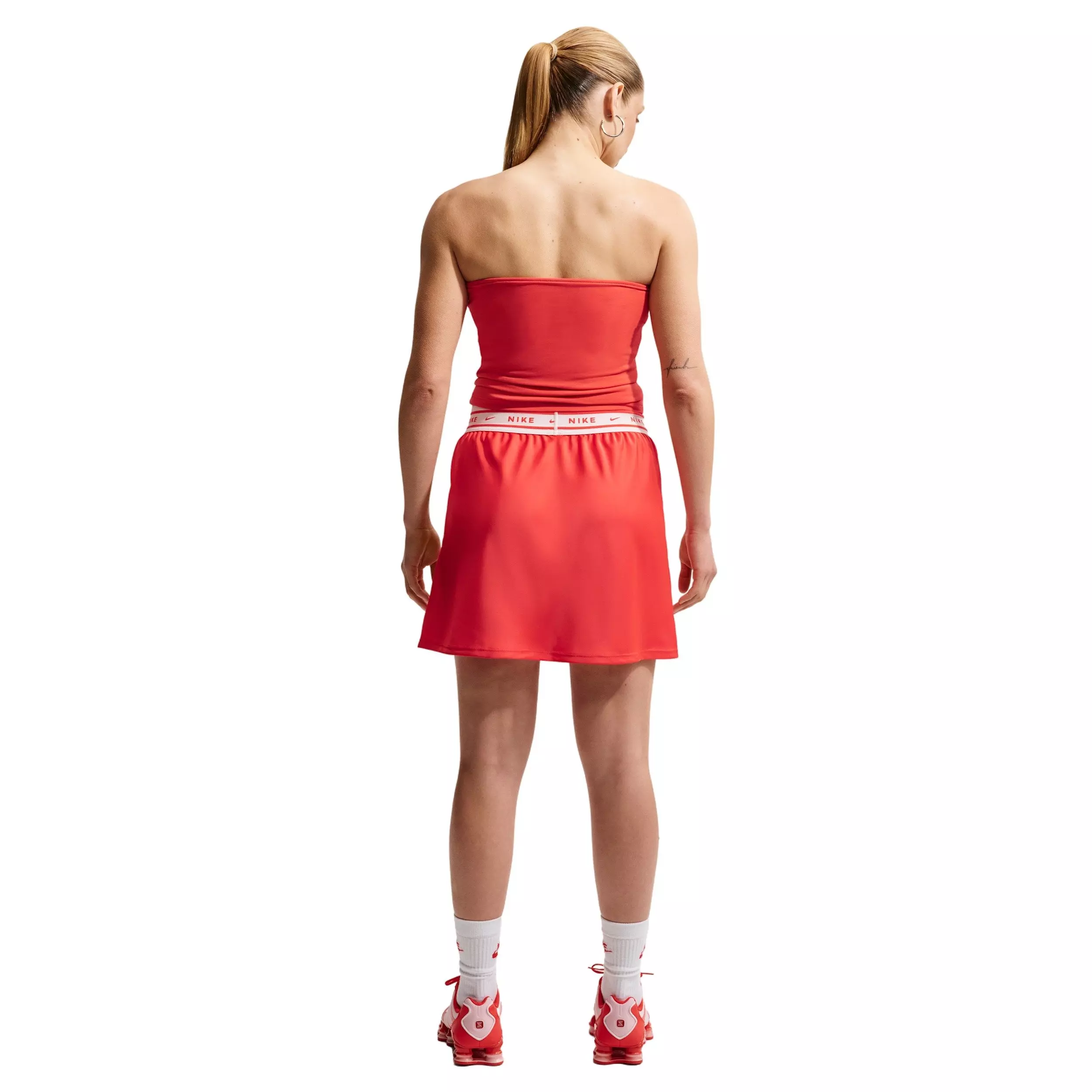 Nike Women's Sportswear Satin Skirt - CRIMSON
