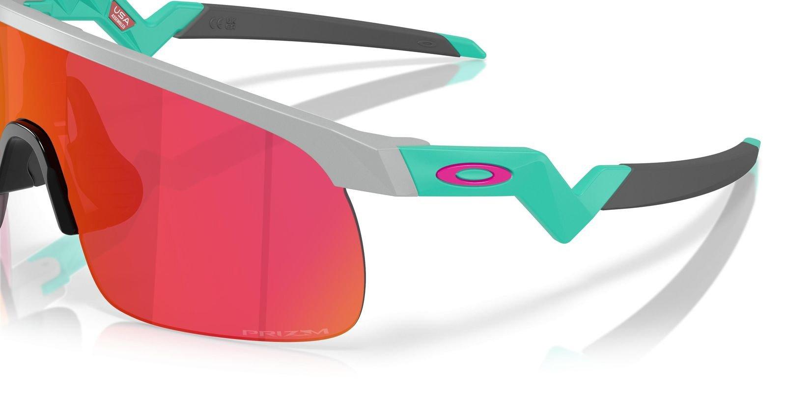 Oakley Resistor Sunglasses (Youth Fit) - Prizm Field Lenses and Matte Fog Frame - GREY Thumbnail View 5