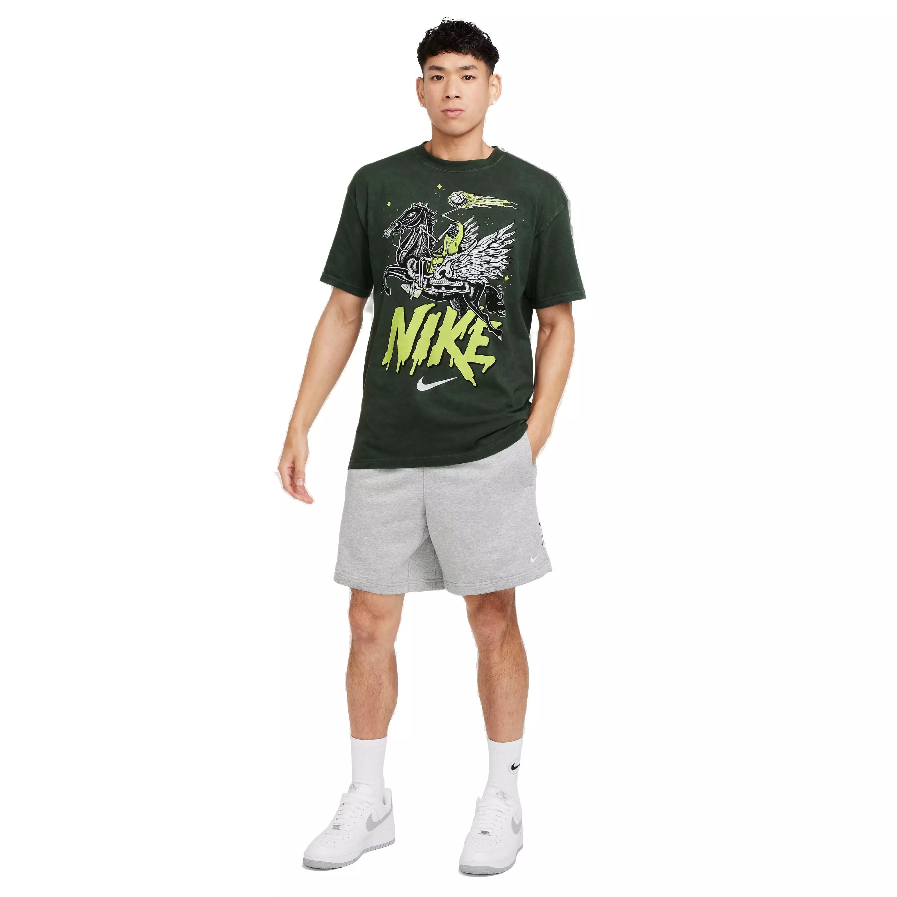 Nike Men's Max90 Basketball Relaxed T-Shirt - GREEN