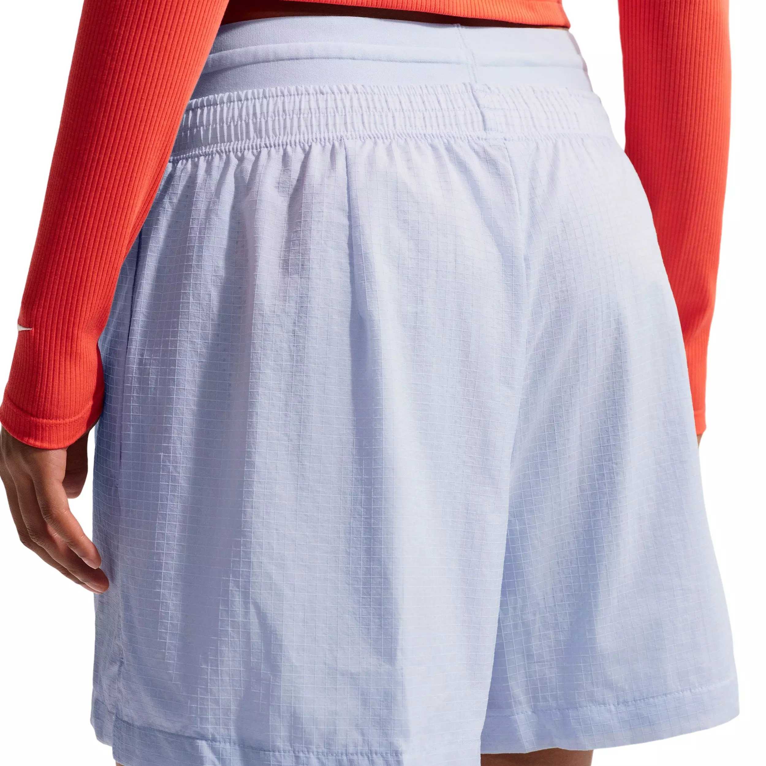 Nike Women's Sportswear Loose High-Waisted Lightweight Ripstop Shorts - BLUE