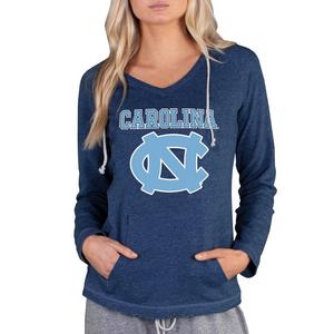 College Concepts Women's North Carolina Tar Heels Mainstream Hooded Top