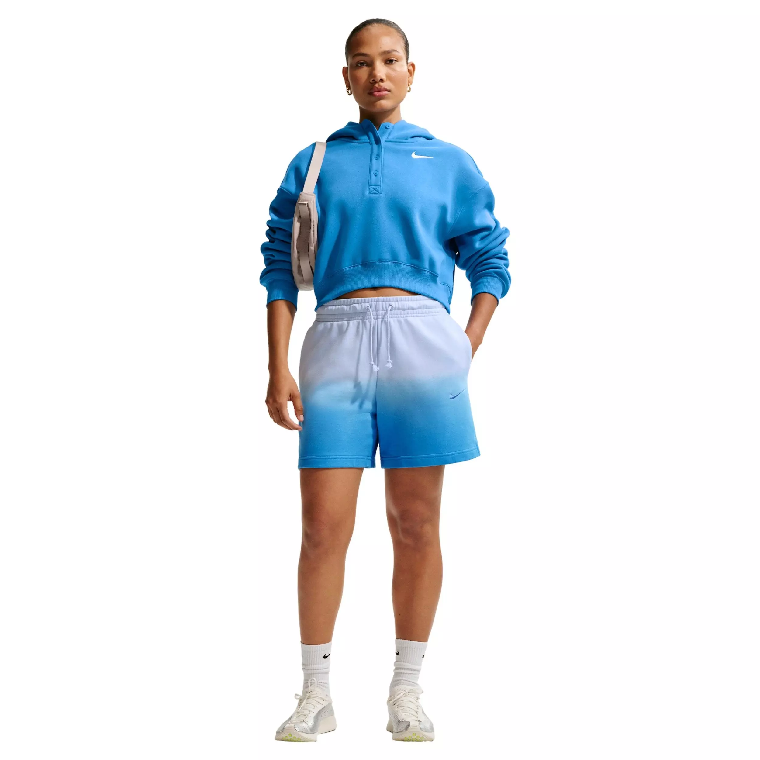 Nike Women's Sportswear Phoenix Fleece Dip-Dye Mid-Rise Shorts - LIGHT BLUE/BLUE