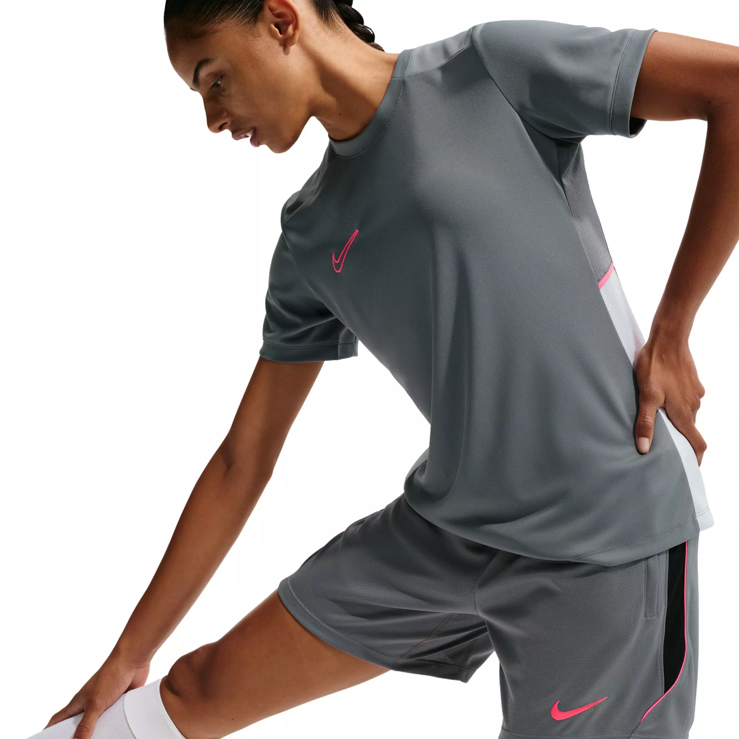 Nike Women's Strike Dri-FIT Soccer Knit Shorts - GREY/BLACK