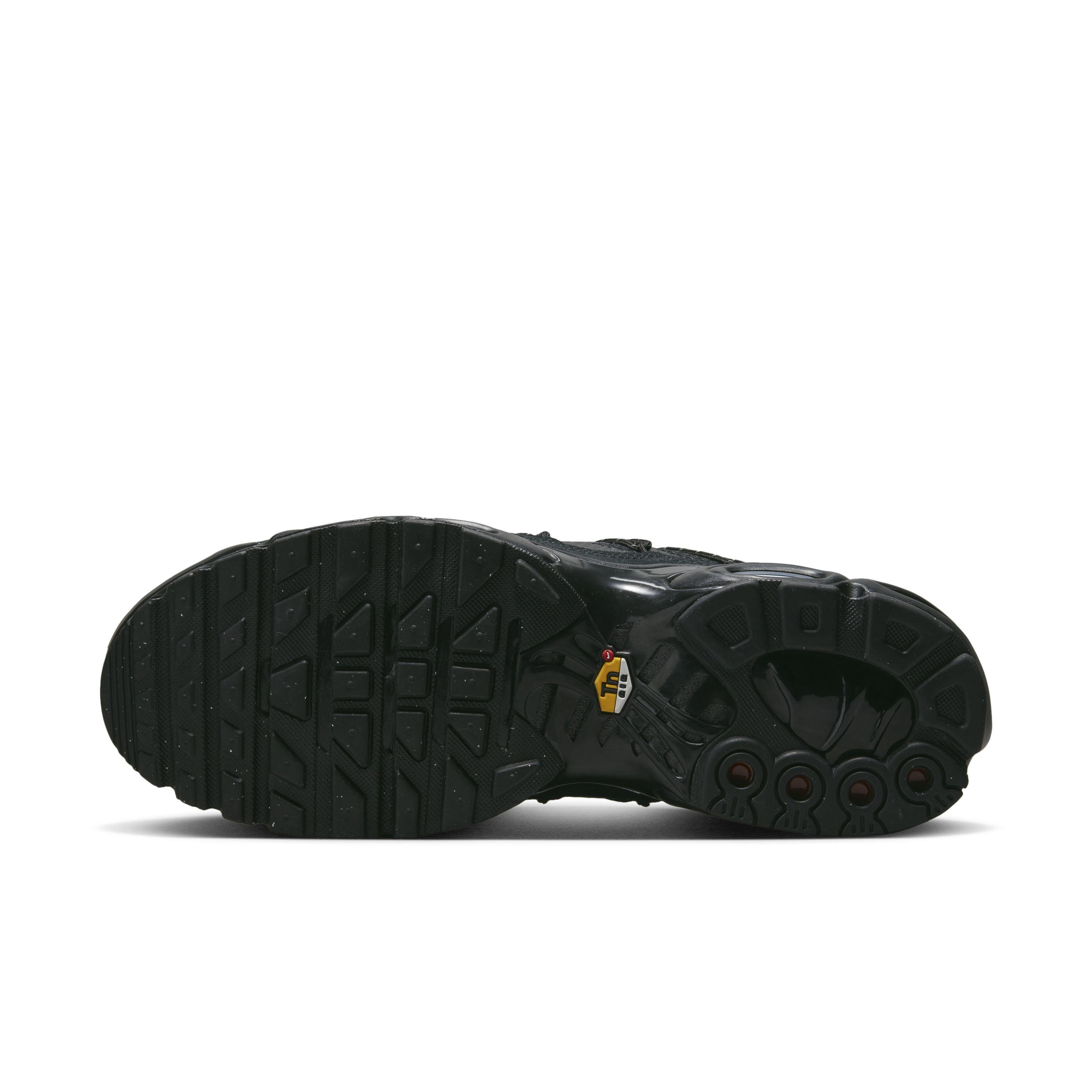 Nike Air Max Plus Utility Grade School Boys' "Black/Metallic Silver/White" Shoe