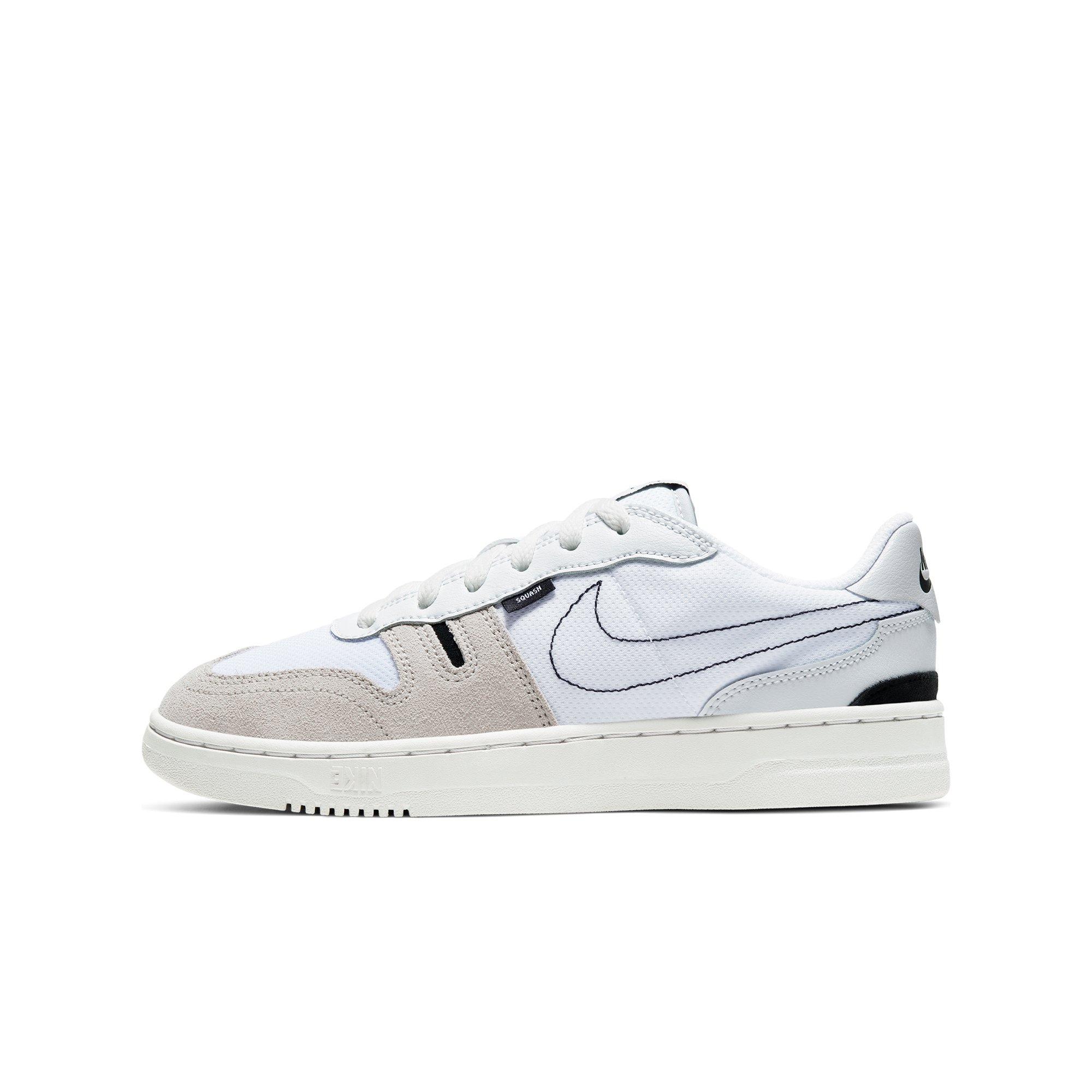 nike squash type trainer