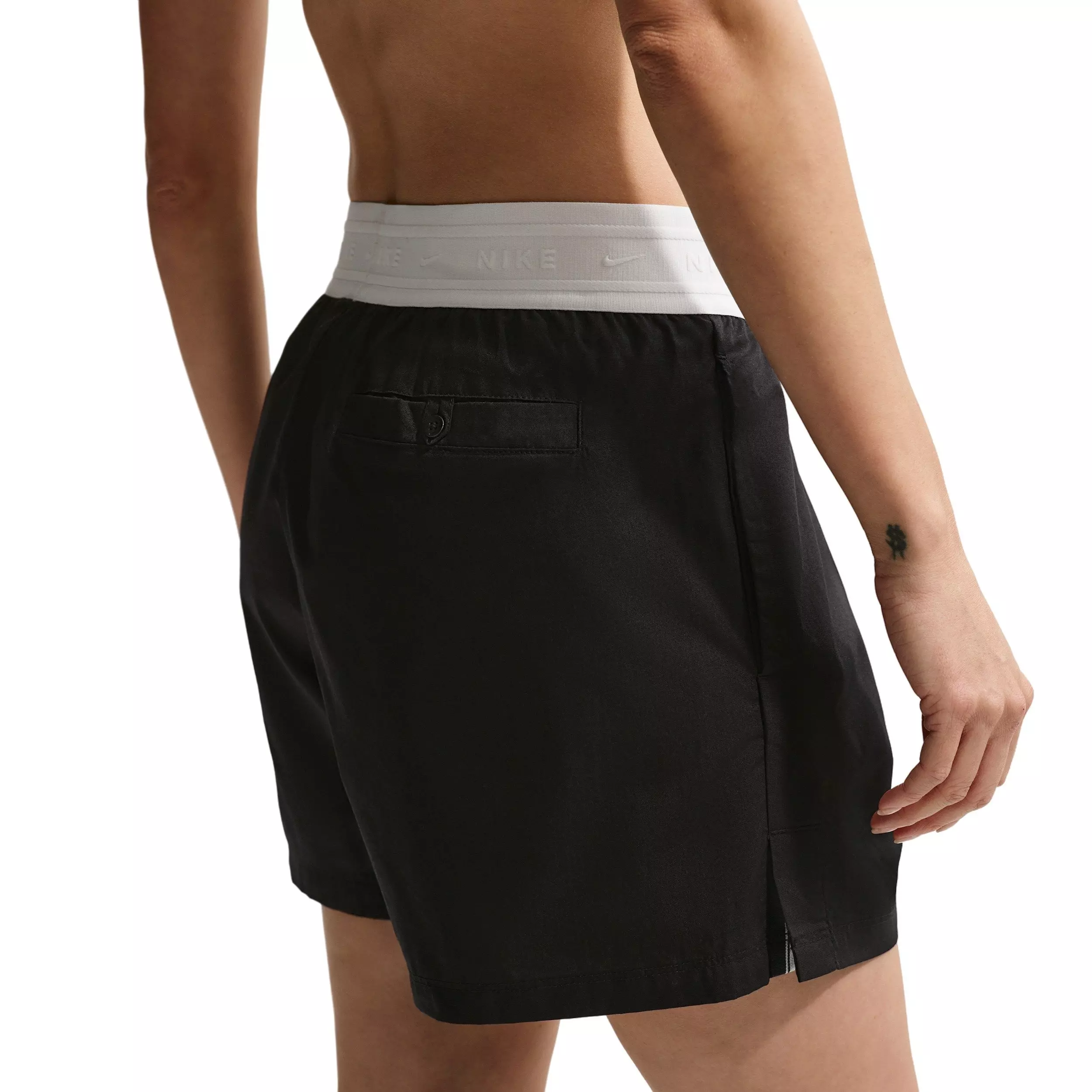 Nike Women's Sportswear Chill Poplin Loose Mid-Rise Shorts - Black/White - BLACK/WHITE