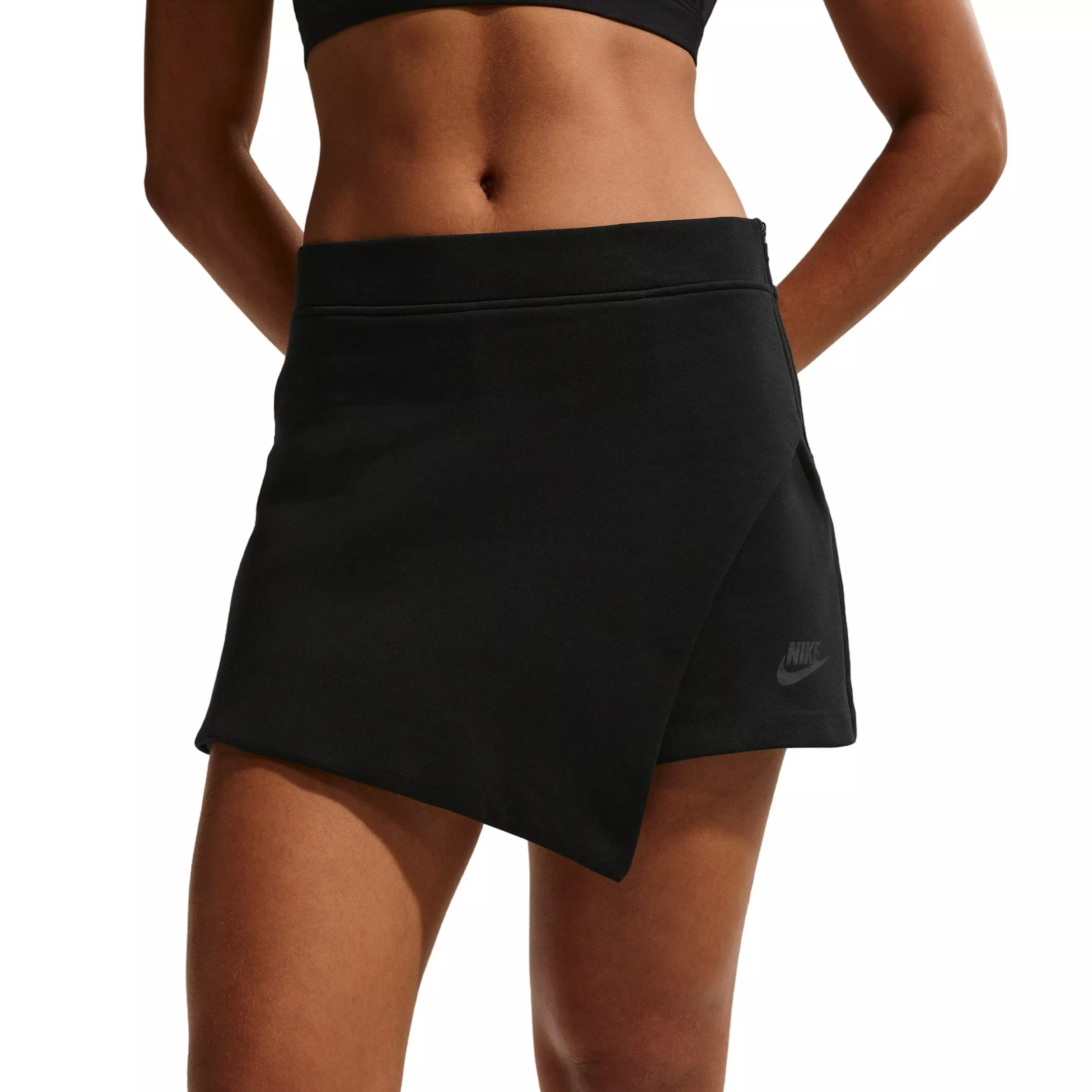Nike Women's Sportswear Tech Fleece Mid-Rise Skort - BLACK