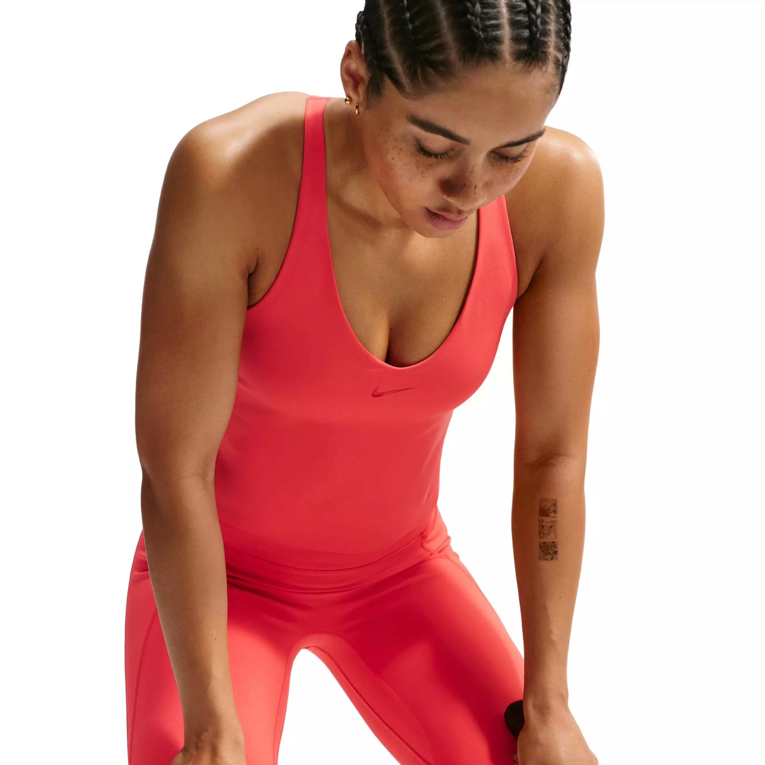 Nike Women's Swoosh Medium-Support Padded Sports Bra Tank - RED