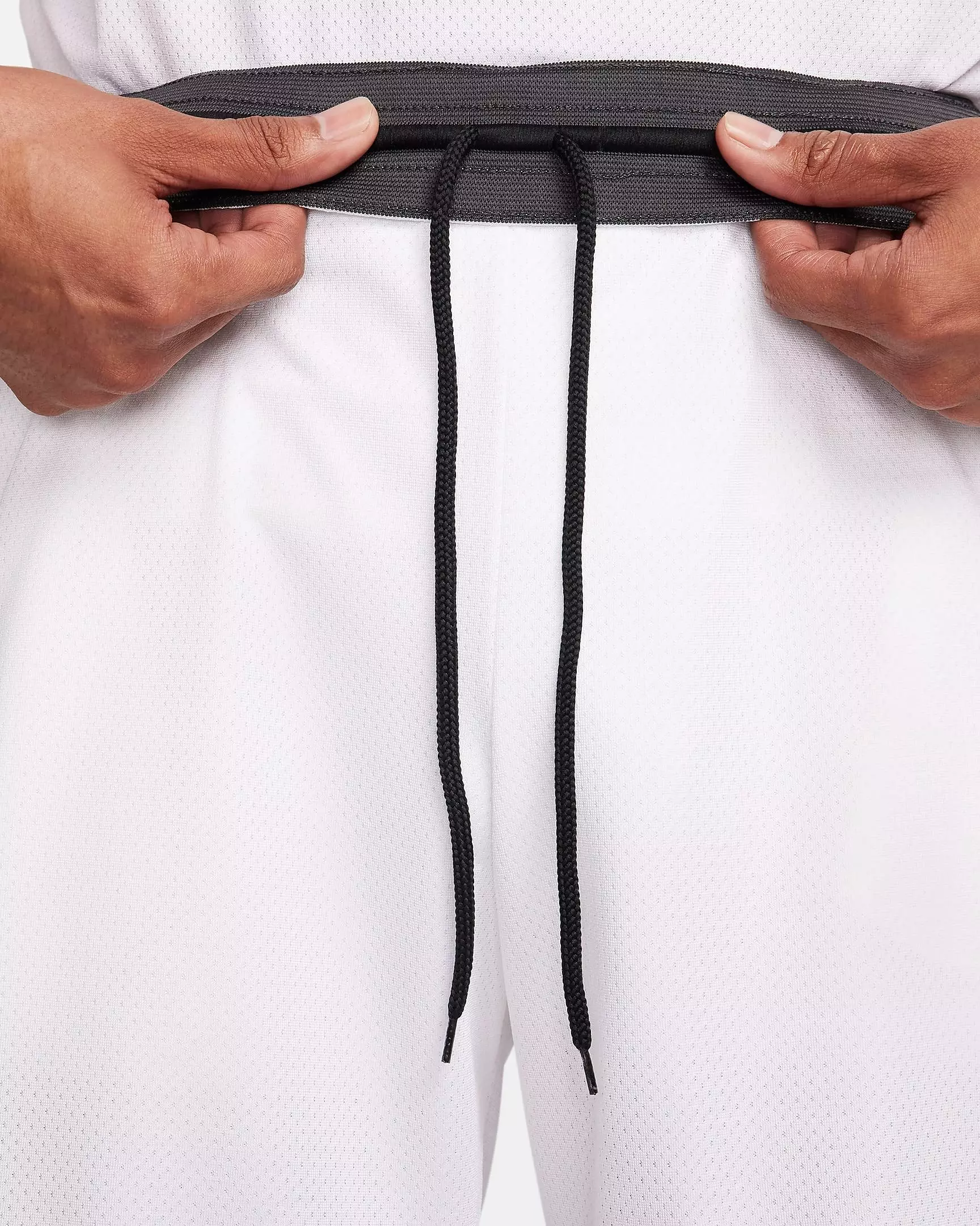 Nike Men's DNA Dri-FIT 6" Basketball Shorts - WHITE/BLACK