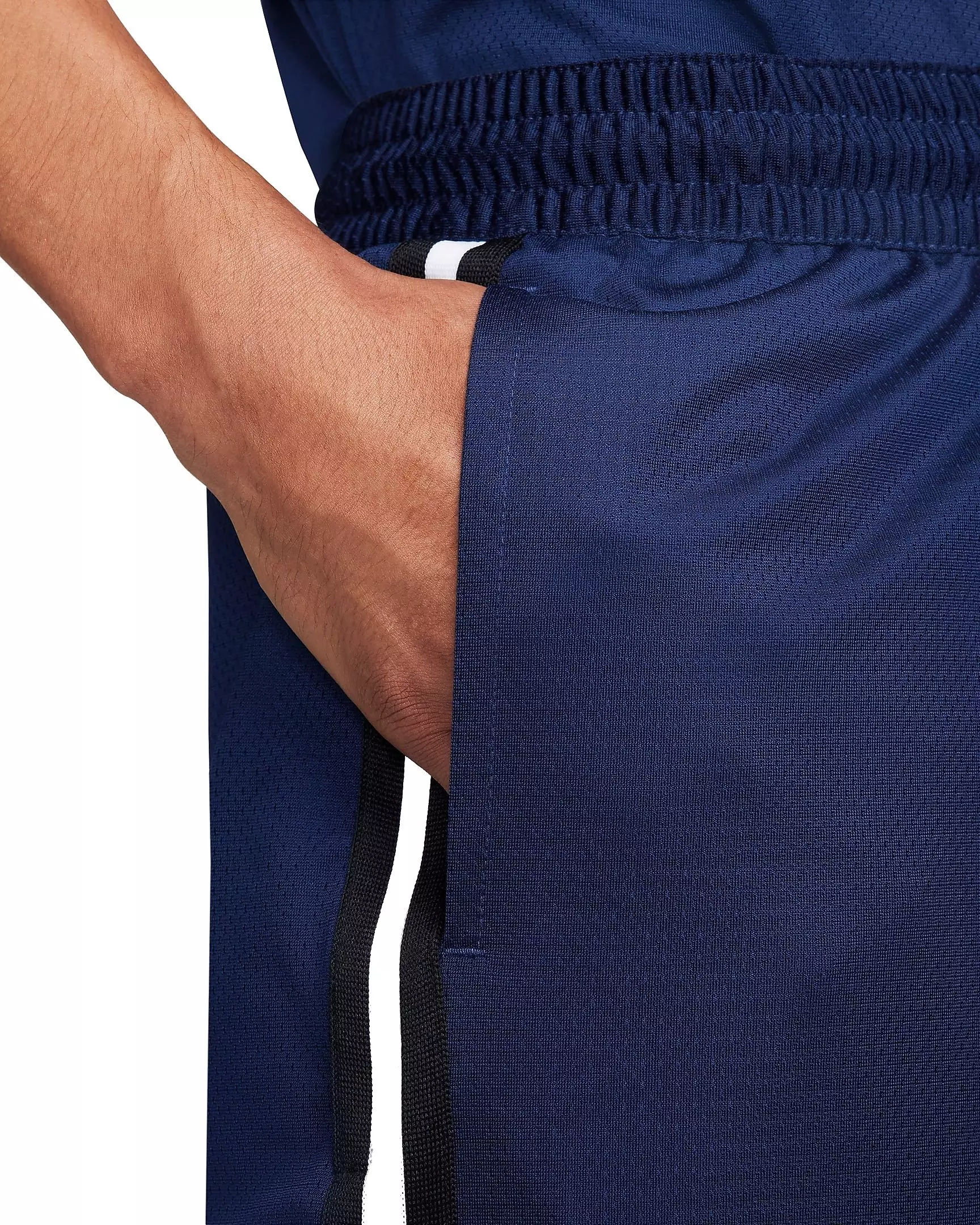 Nike Men's DNA Dri-FIT 8" Basketball Shorts - NAVY