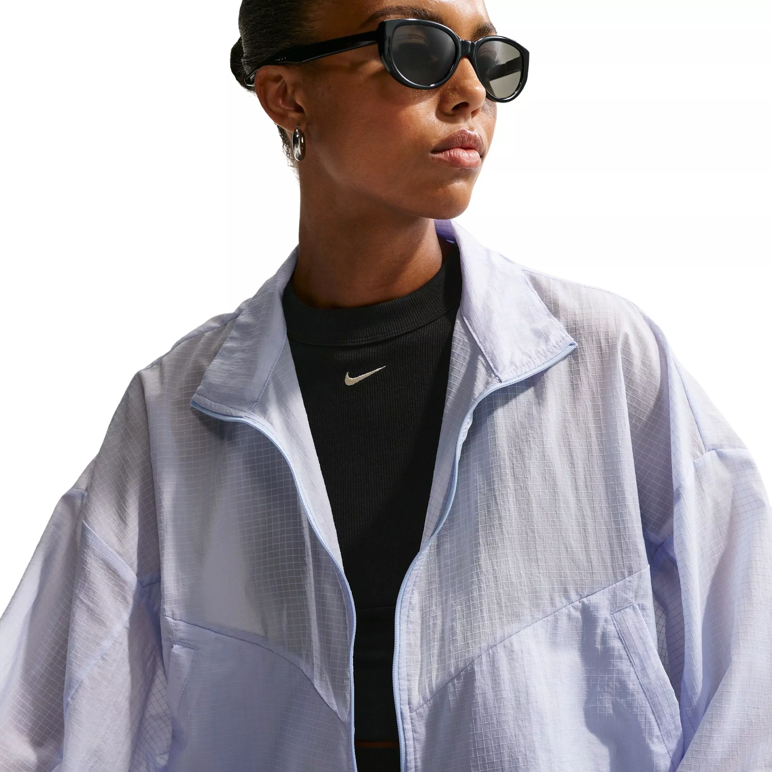 Nike Women's Sportswear Oversized Lightweight Ripstop Jacket - BLUE