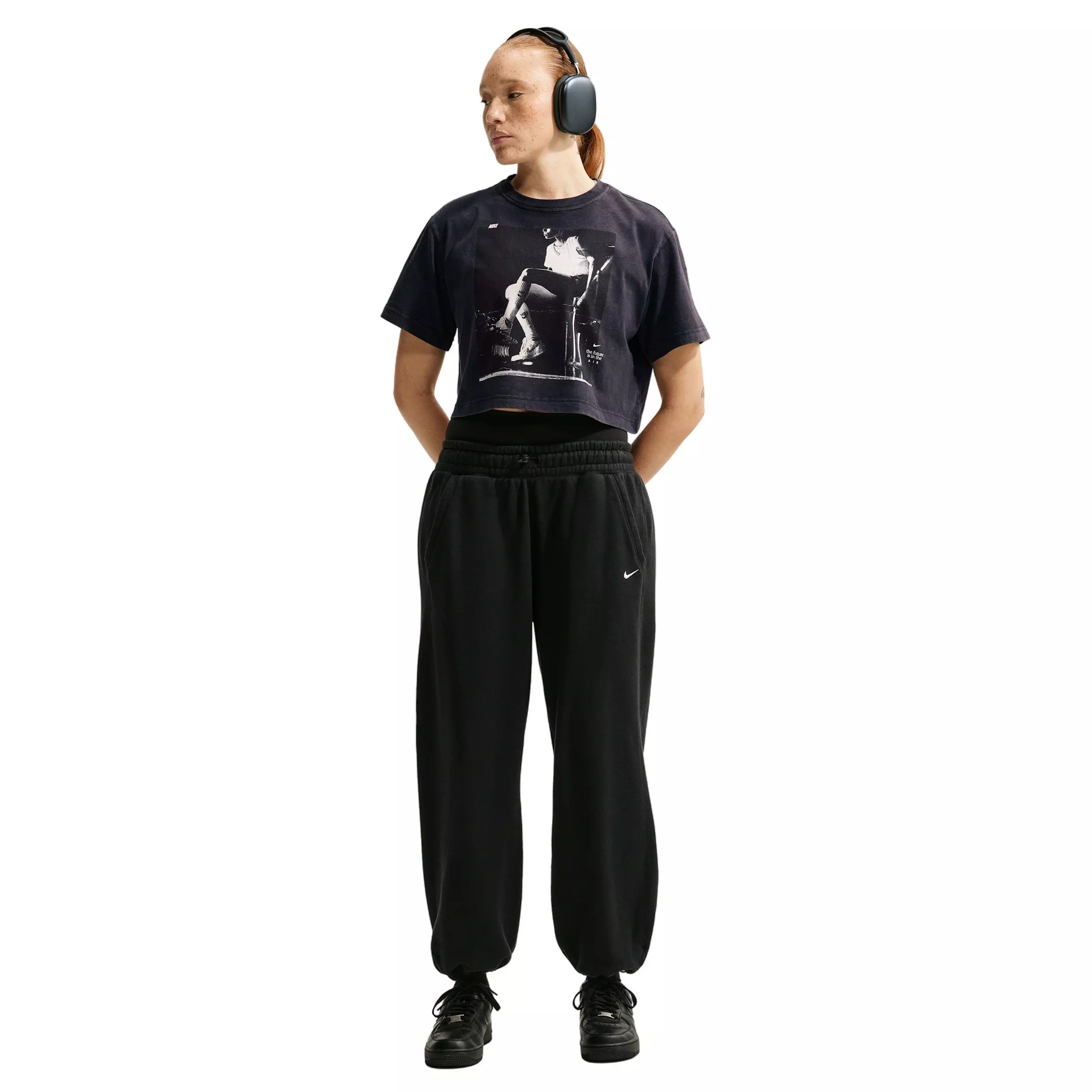 Nike Women's Photo Crop Basketball Tee - BLACK