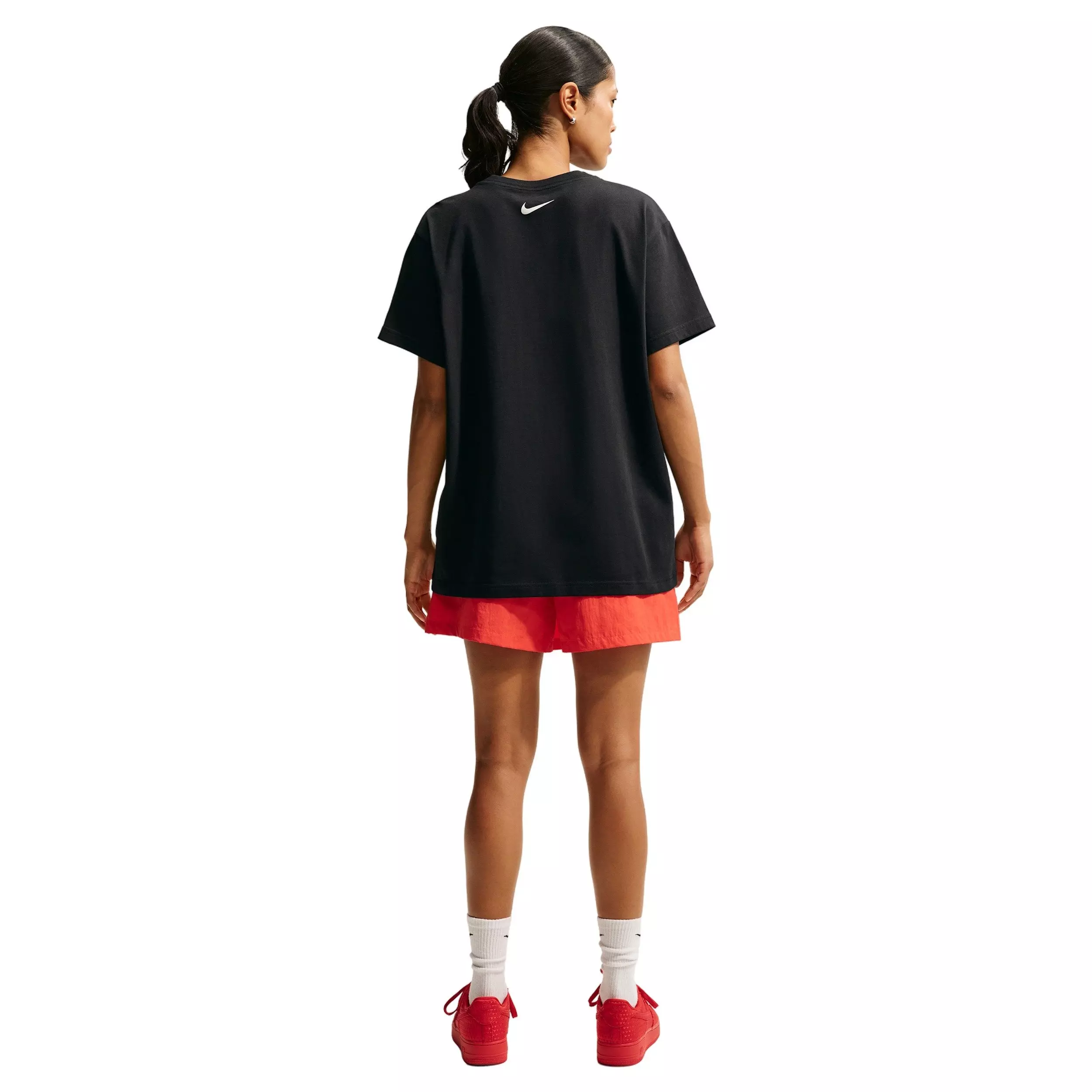 Nike Women's Oversized Flower Store Graphic T-Shirt - BLACK