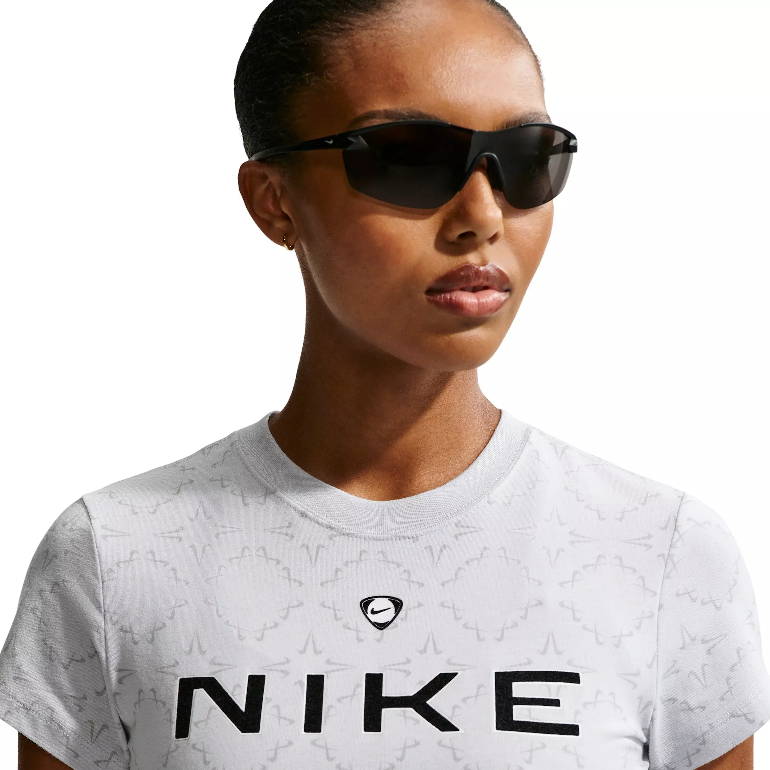 Nike Women's Sportswear Chill Knit Slim Short Sleeve Cropped T-Shirt - GREY