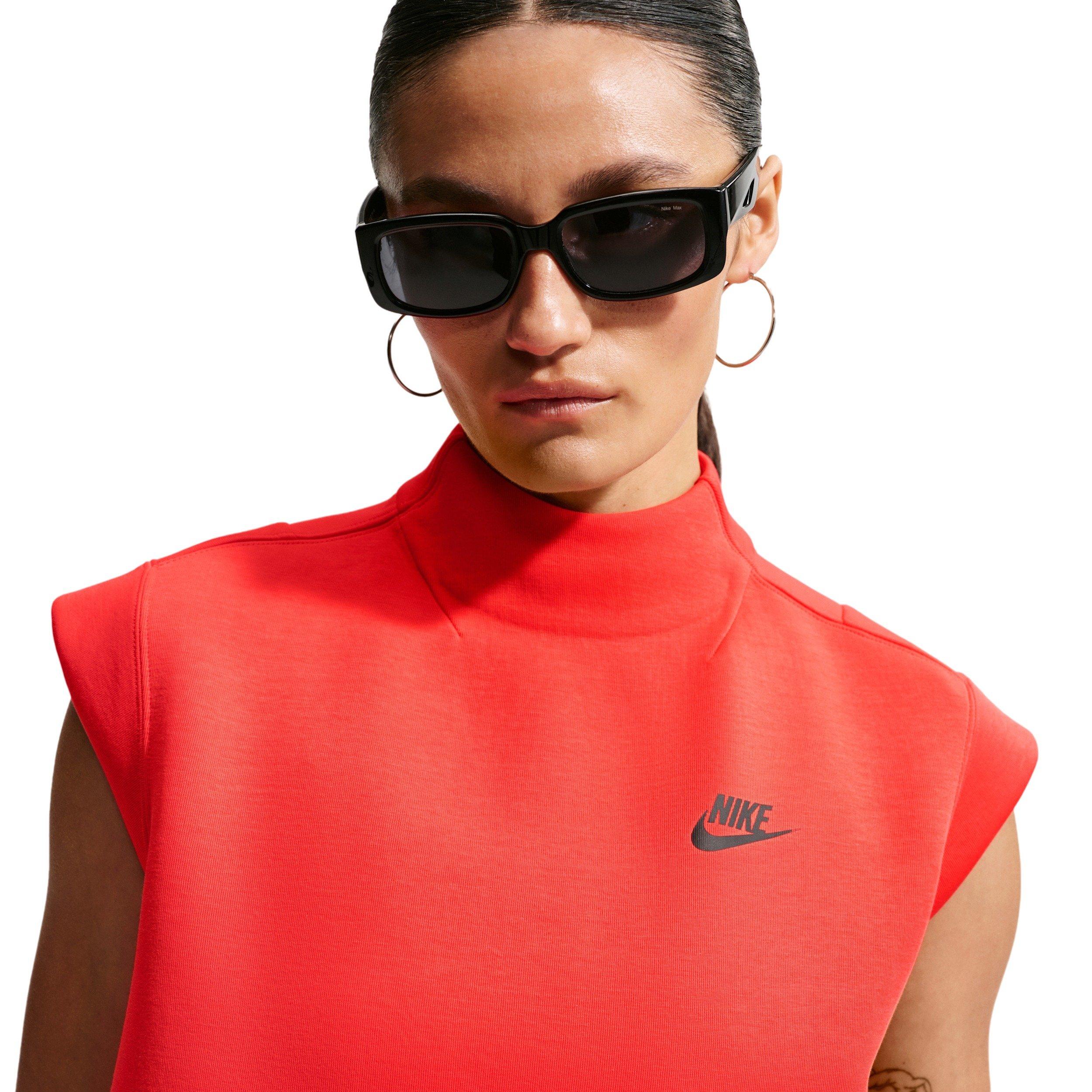 Nike Women's Sportswear Tech Fleece Short-Sleeve Top - RED/BLACK Thumbnail View 5