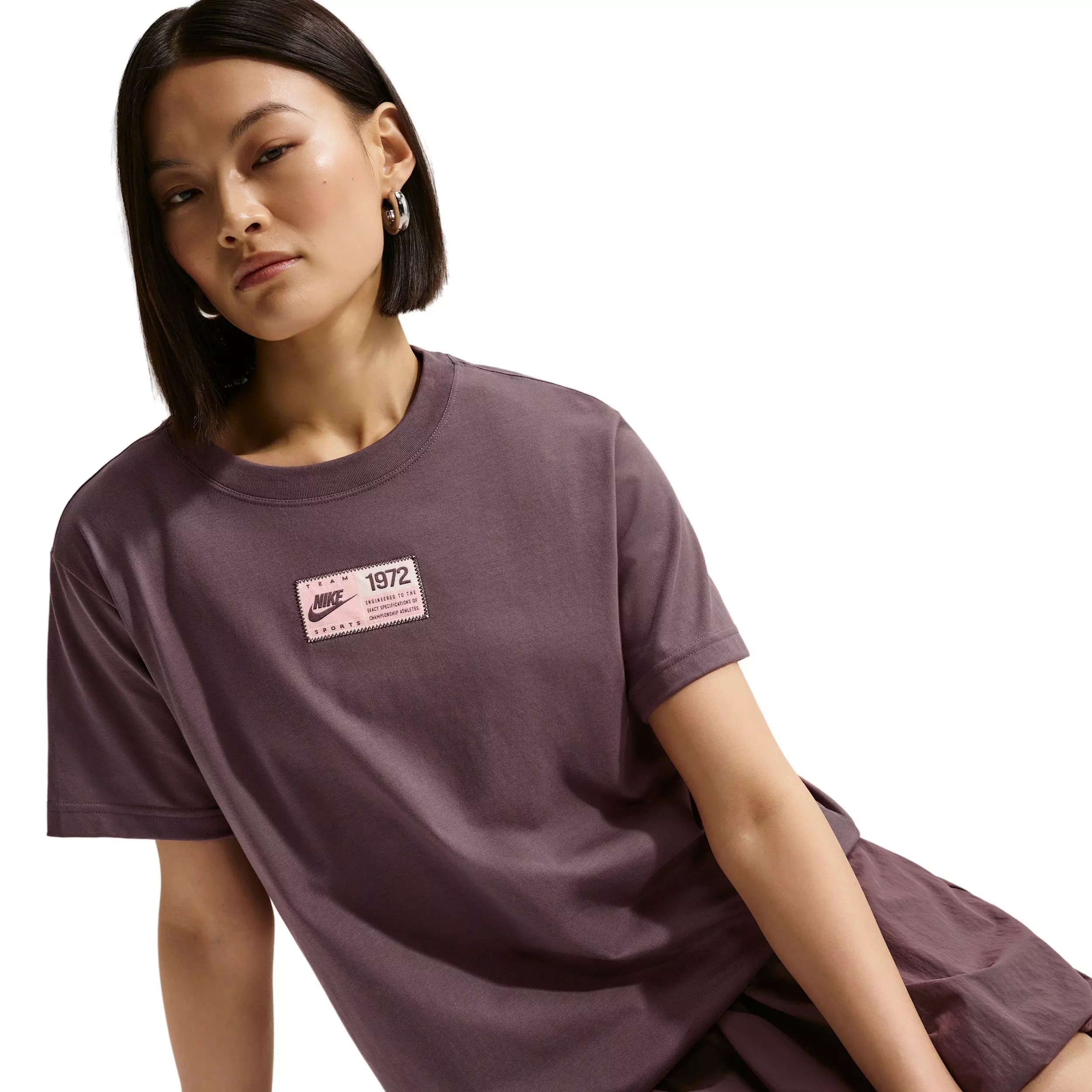 Nike Women's Sportswear Classic Oversized ST5 T-Shirt - TATTOO PURPLE
