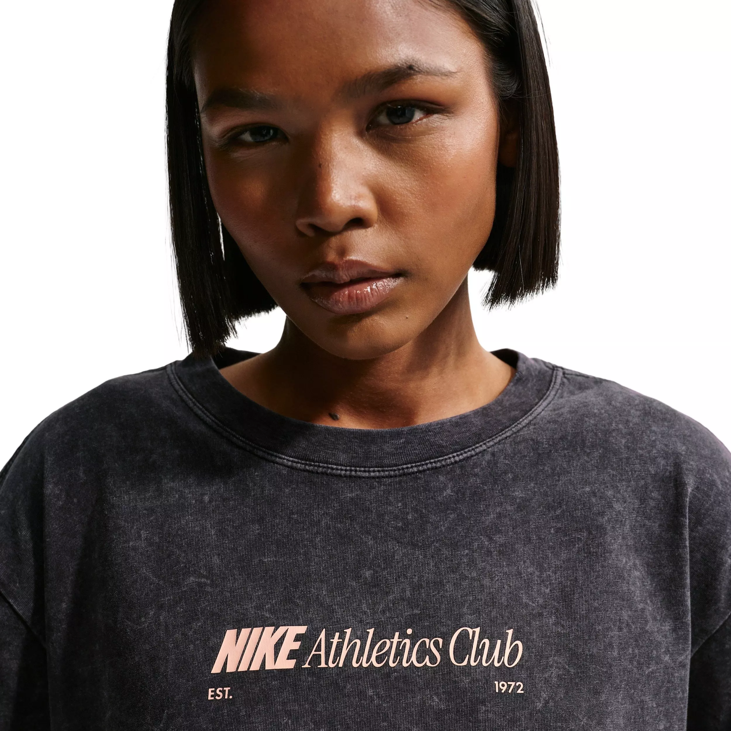 Nike Women's Sportswear Classic Athletics Club Oversized T-Shirt - BLACK
