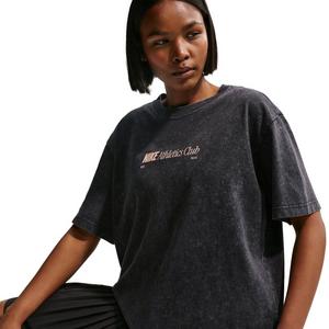 Nike Women's Sportswear Classic Oversized T-Shirt