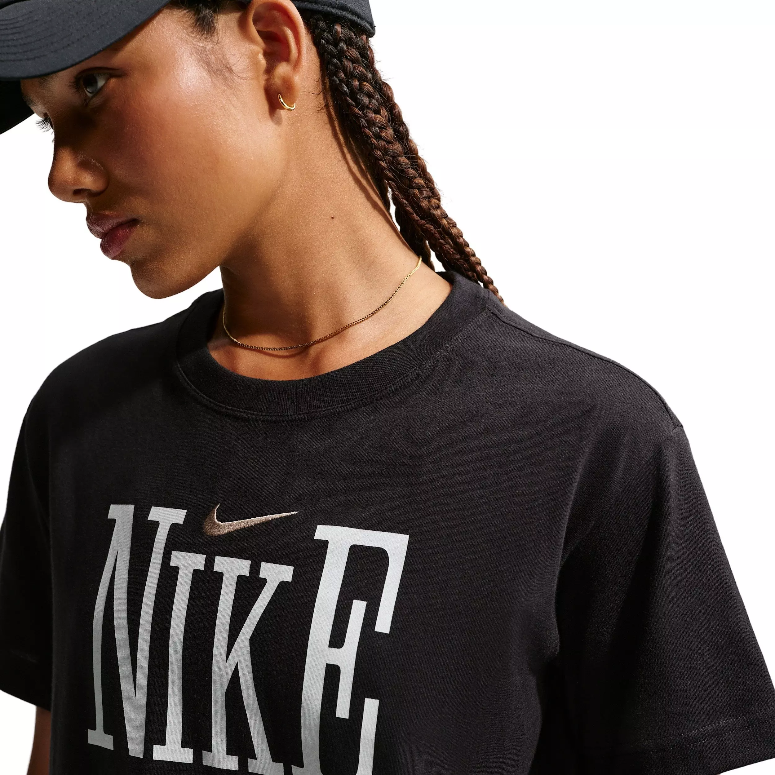 Nike Women's Sportswear Classic Oversized T-Shirt - BLACK