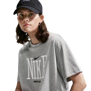 Nike Women's Sportswear Classic Oversized T-Shirt
