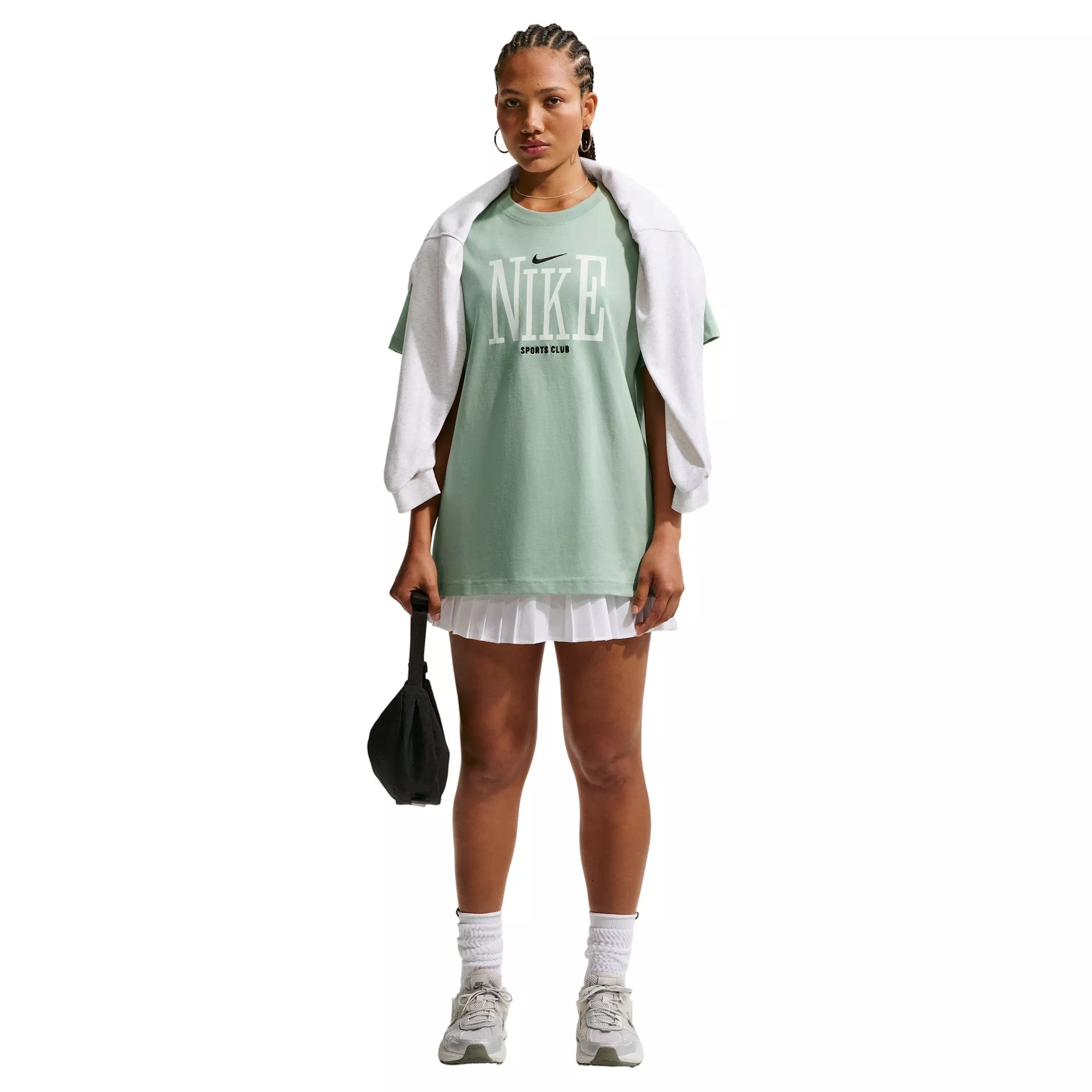 Nike Women's Sportswear Classic Sports Club Oversized T-Shirt - STEAM GREEN