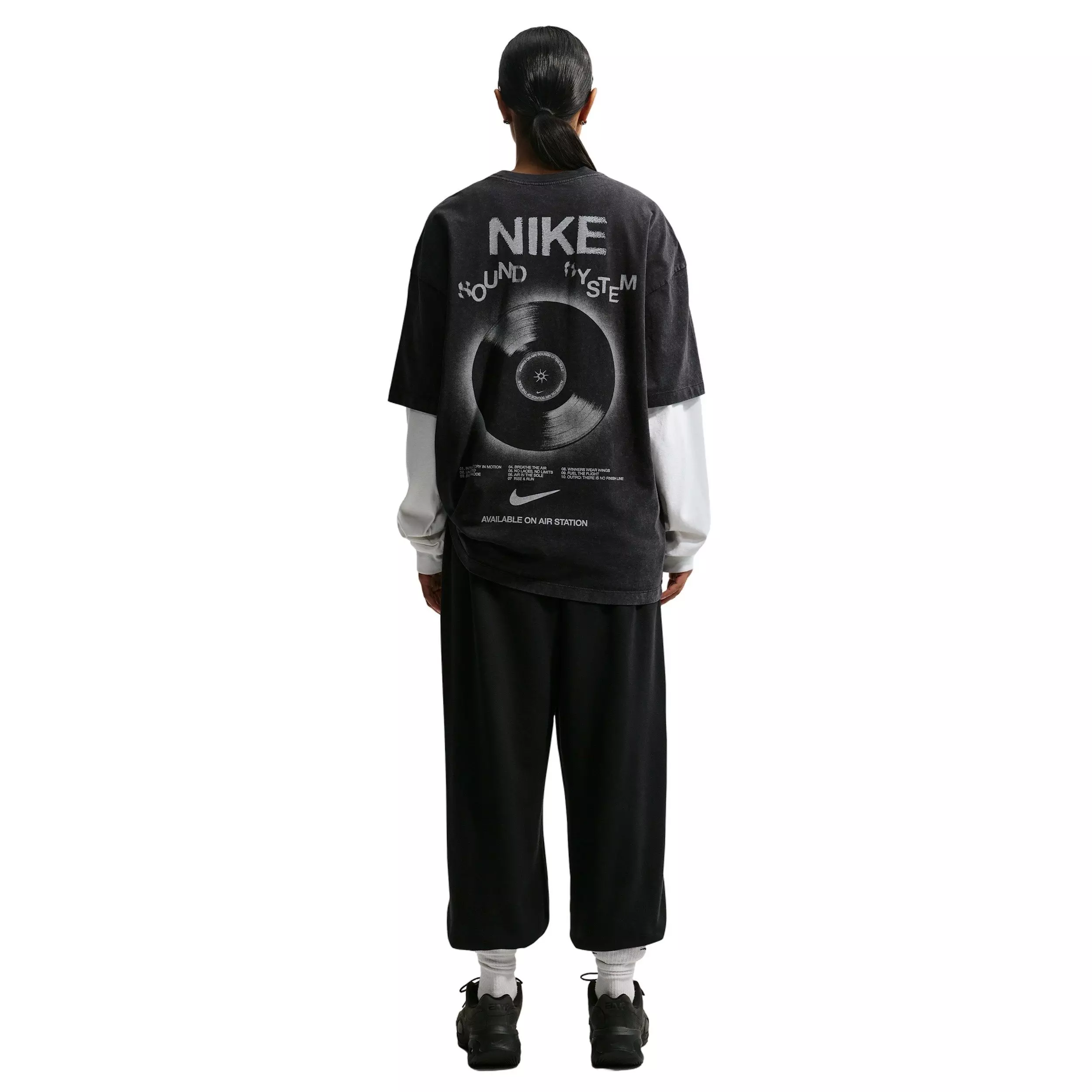 Nike Women's Sportswear Classic Oversized T-Shirt - BLACK