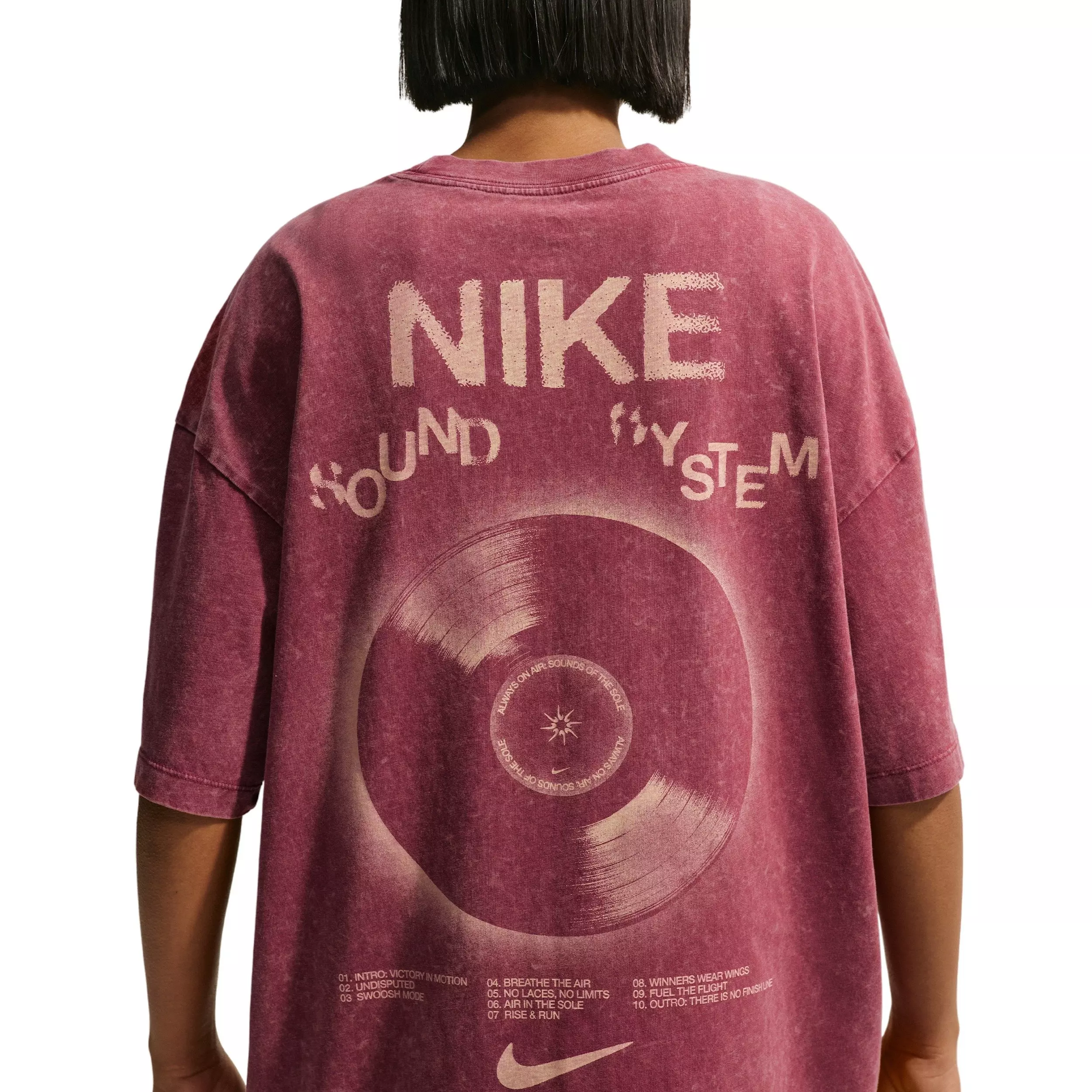 Nike Women's Sportswear Classic Oversized T-Shirt - RED