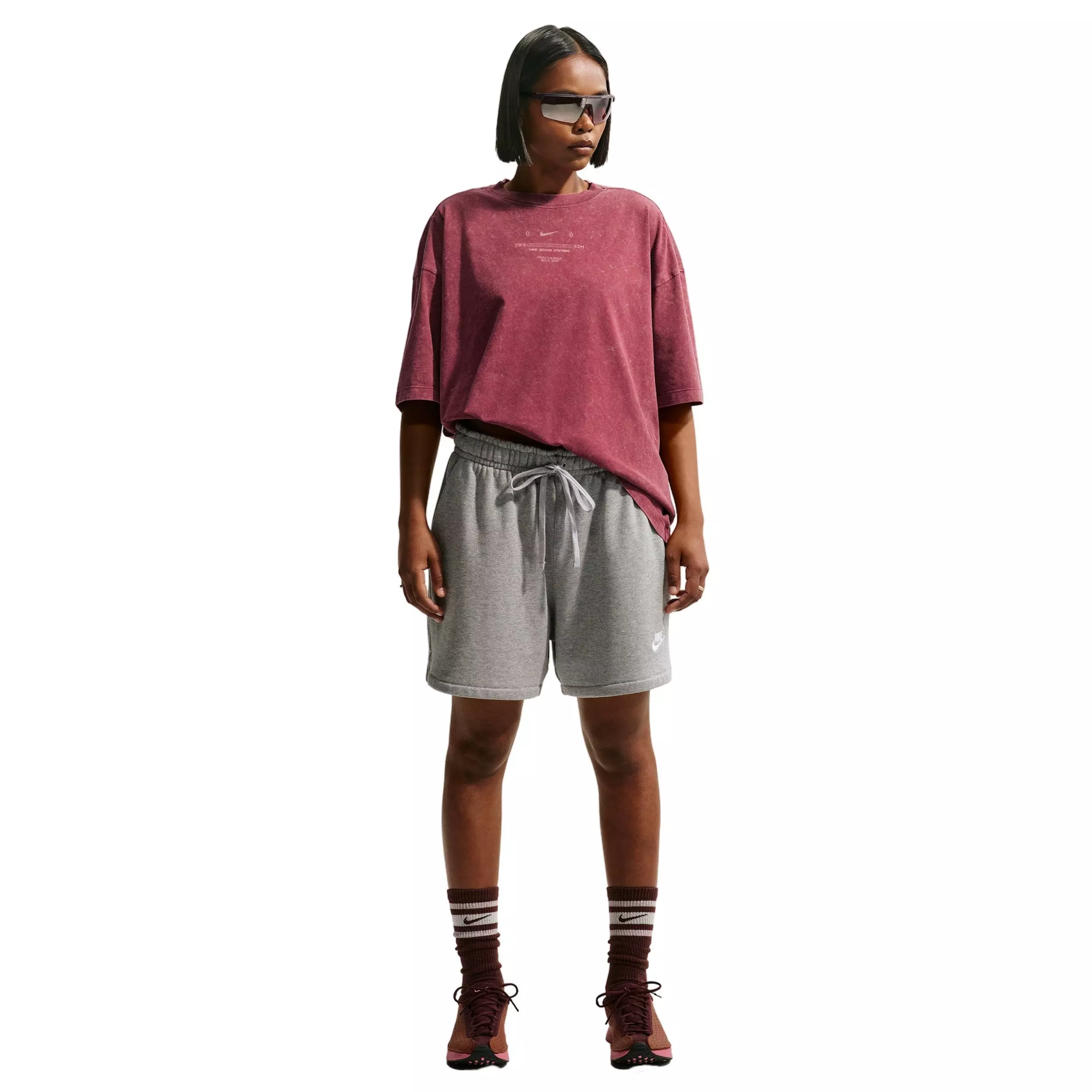 Nike Women's Sportswear Classic Oversized T-Shirt - RED